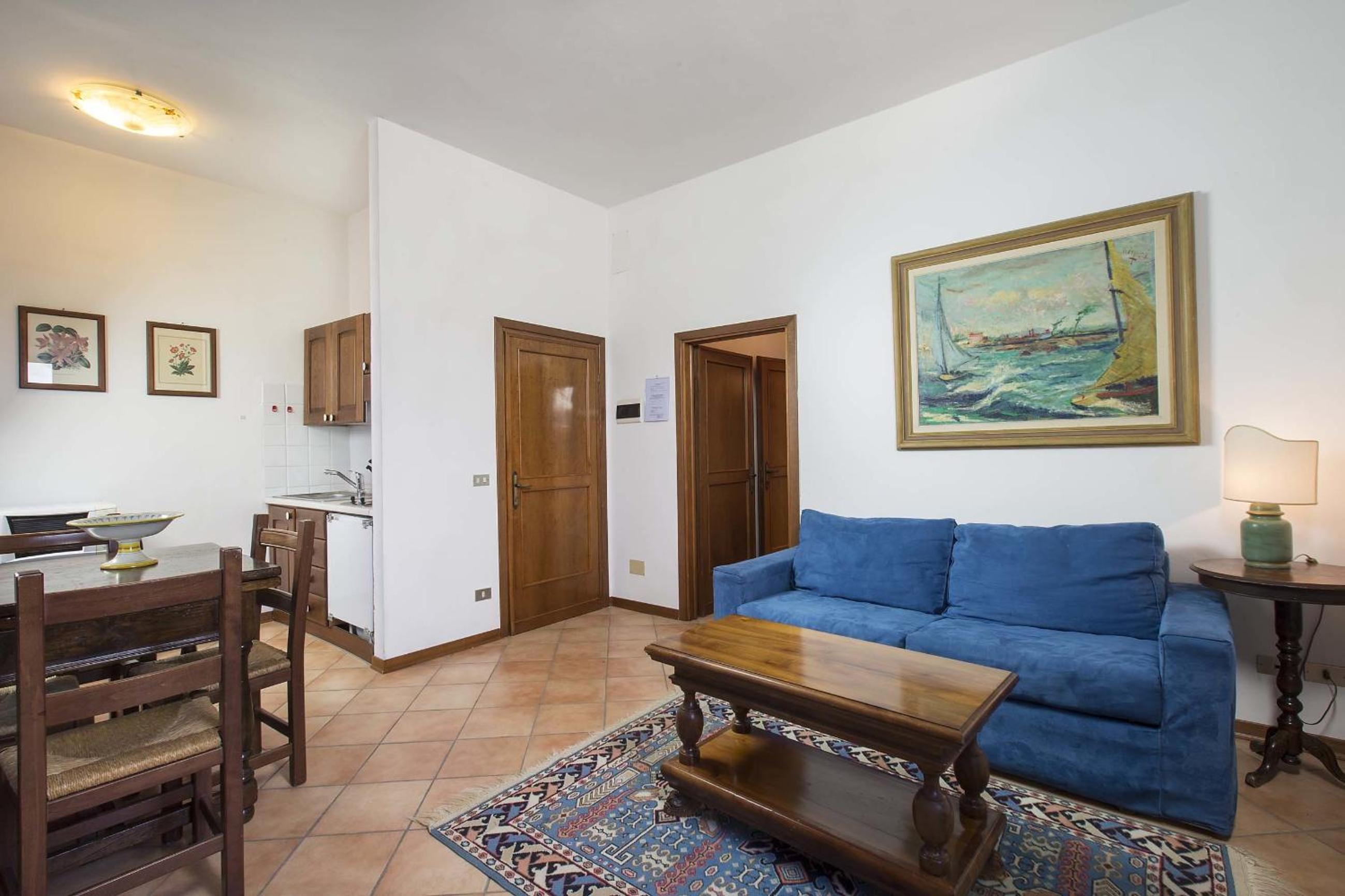 One-Bedroom Apartment