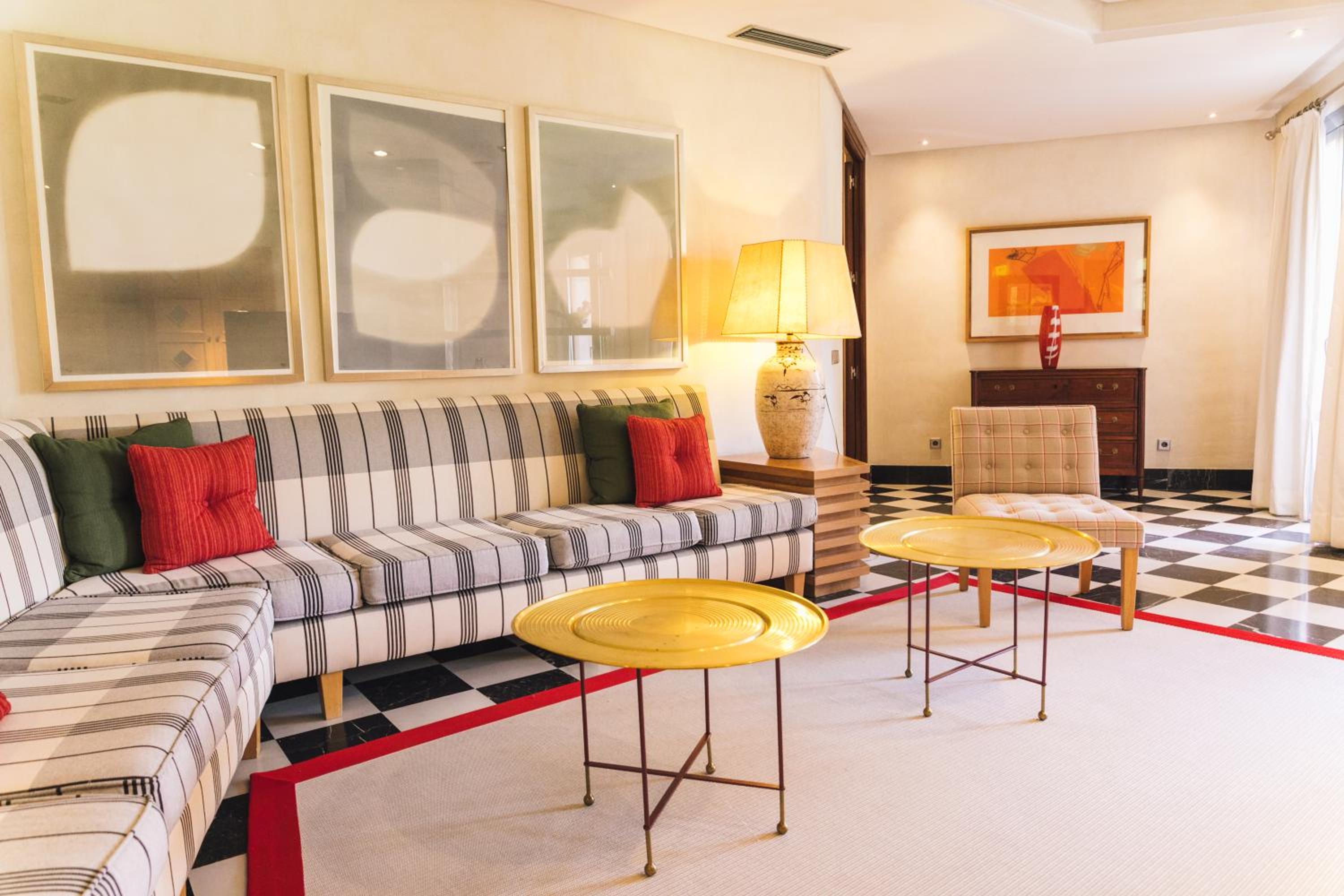 Executive Suite photo 1