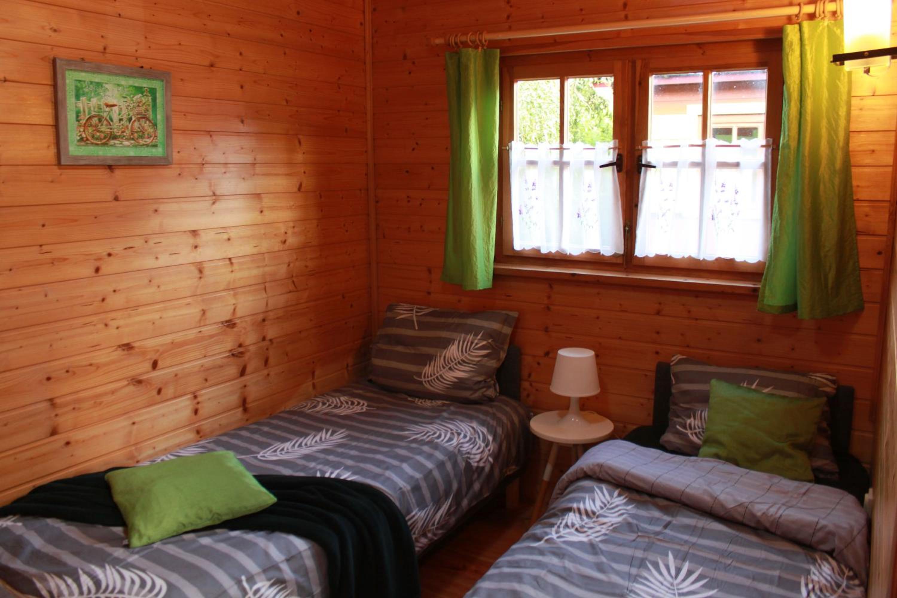Bungalow photo 1