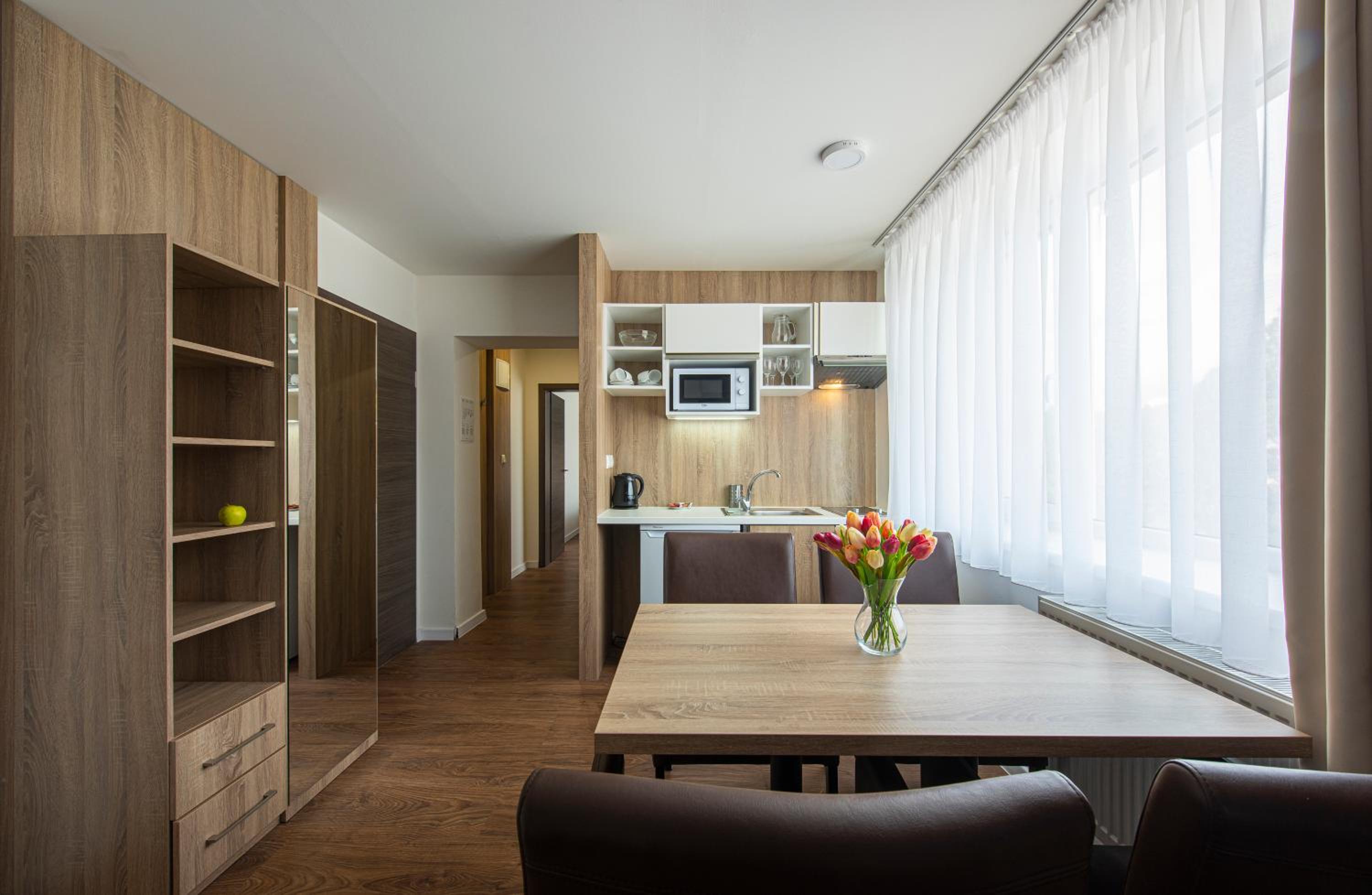 Two-Bedroom Apartment - Photo 5