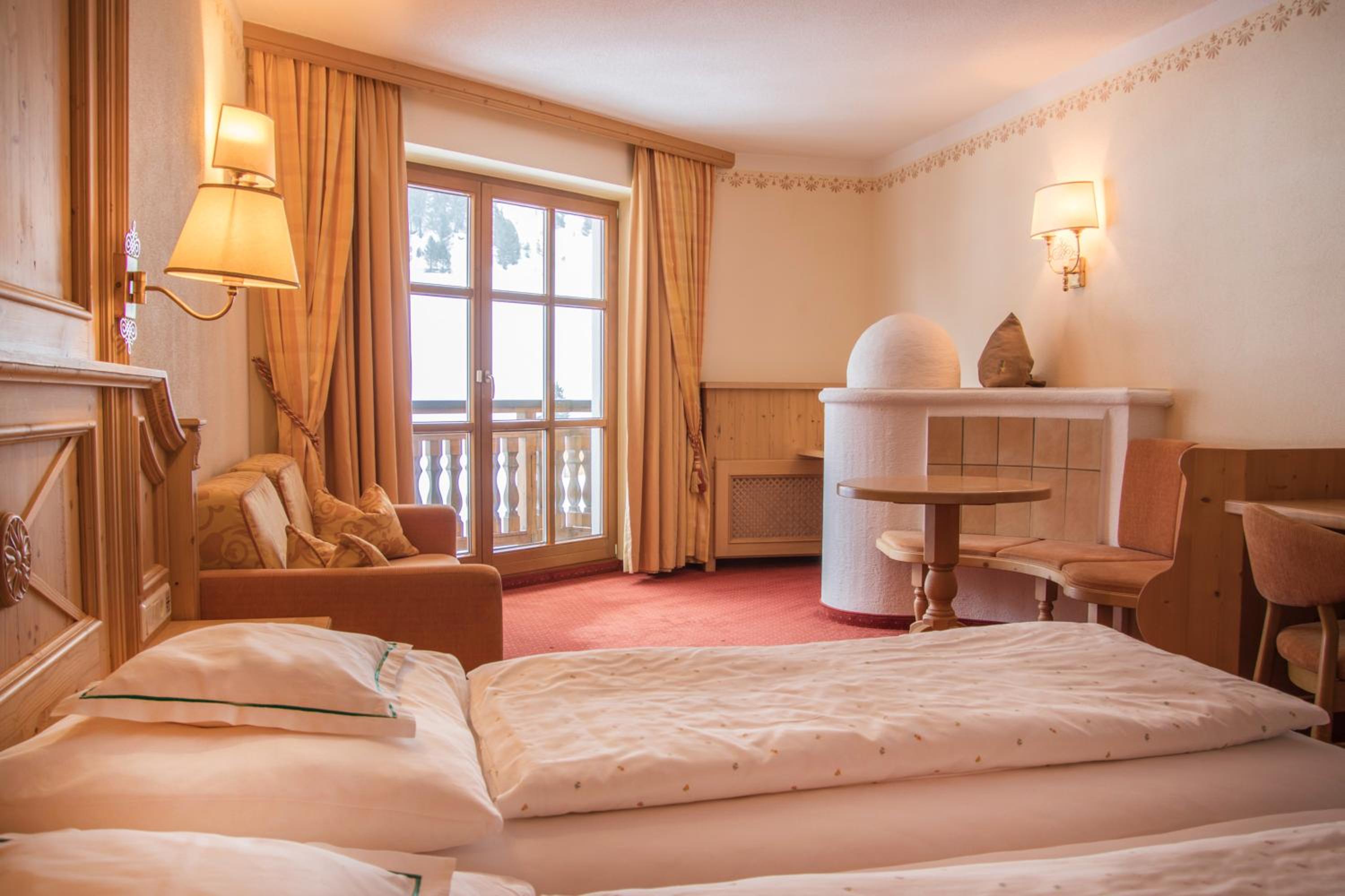 Superior Junior Suite - Photo 3
