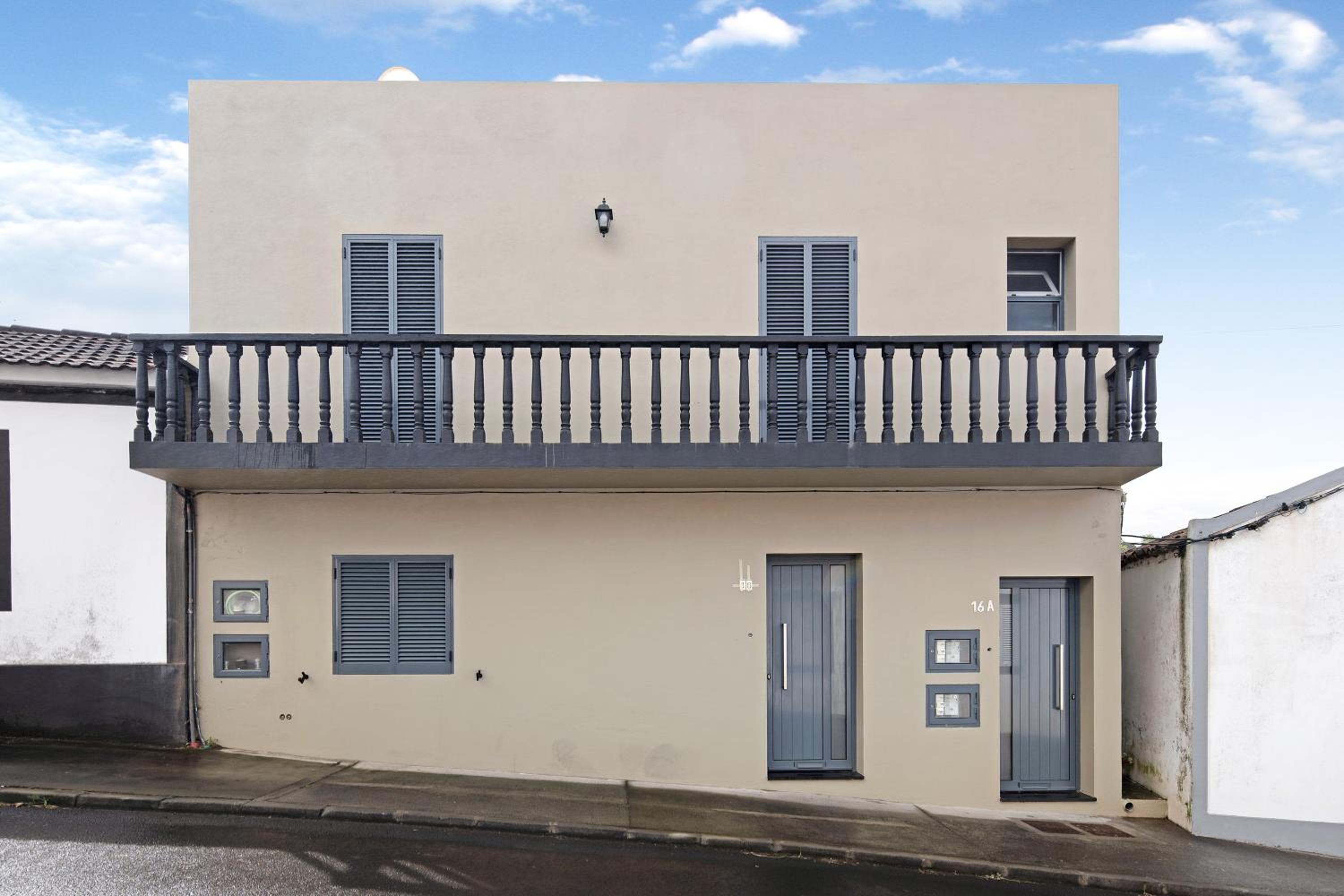 Superior One-Bedroom Apartment with Balcony photo 2
