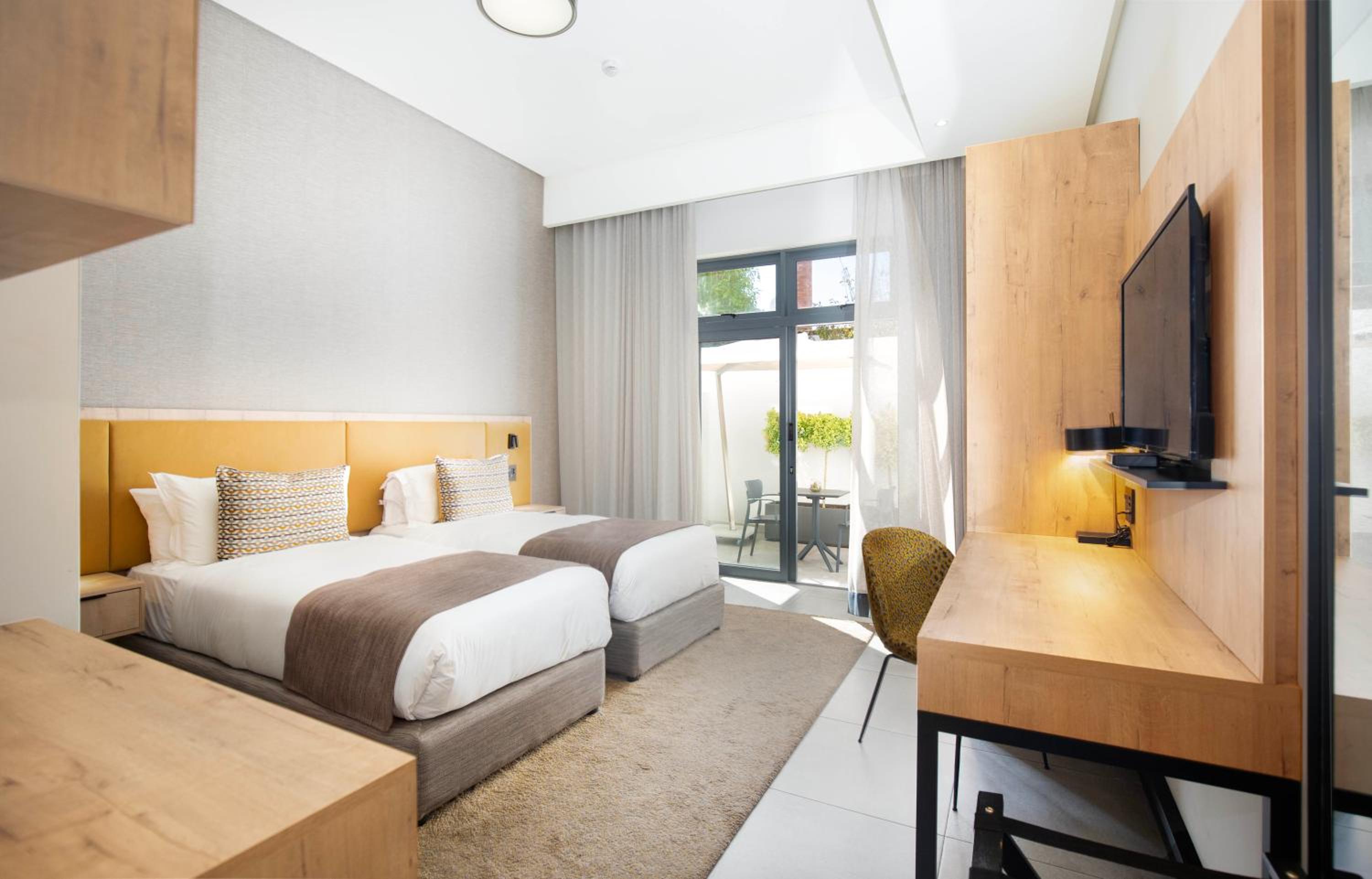 Superior Double or Twin Room with Terrace - Photo 9