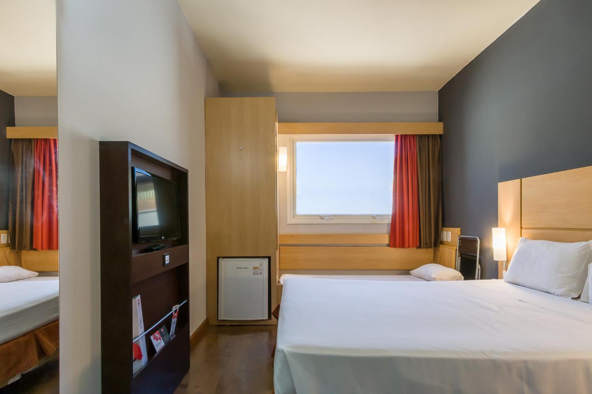 Double Room with Extra Child Bed photo 2