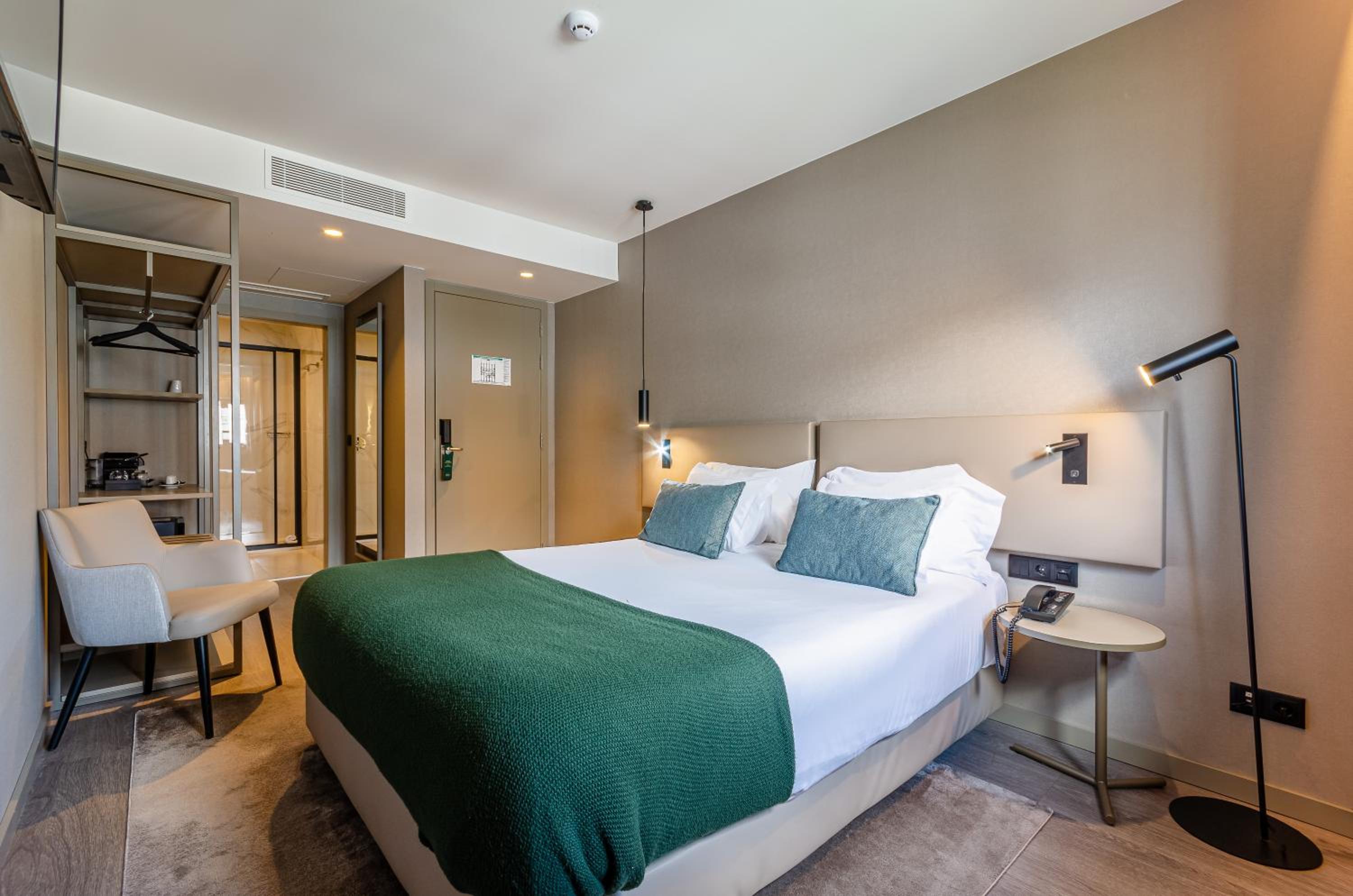 Double Room - Photo 1