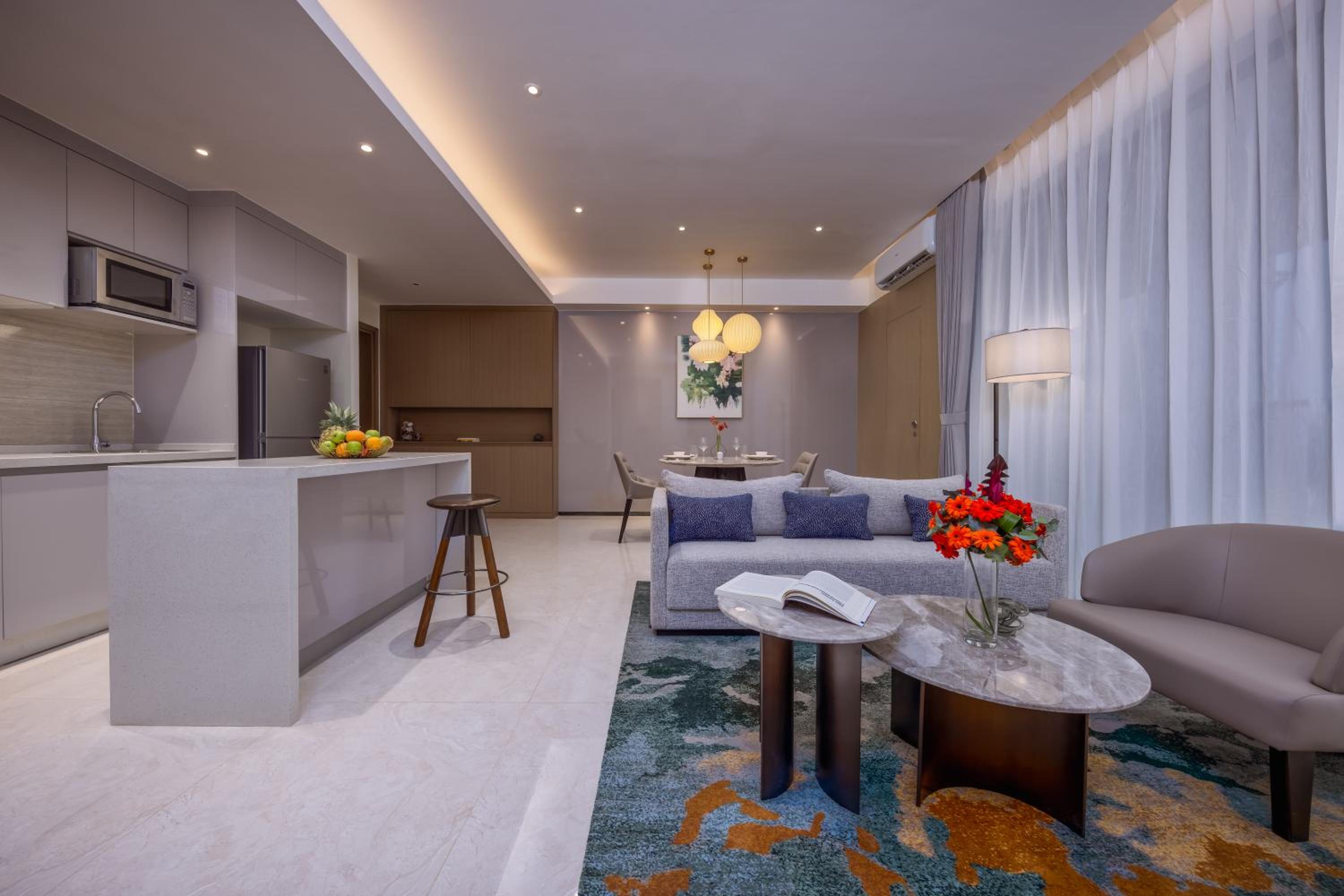 One Bedroom Suite King