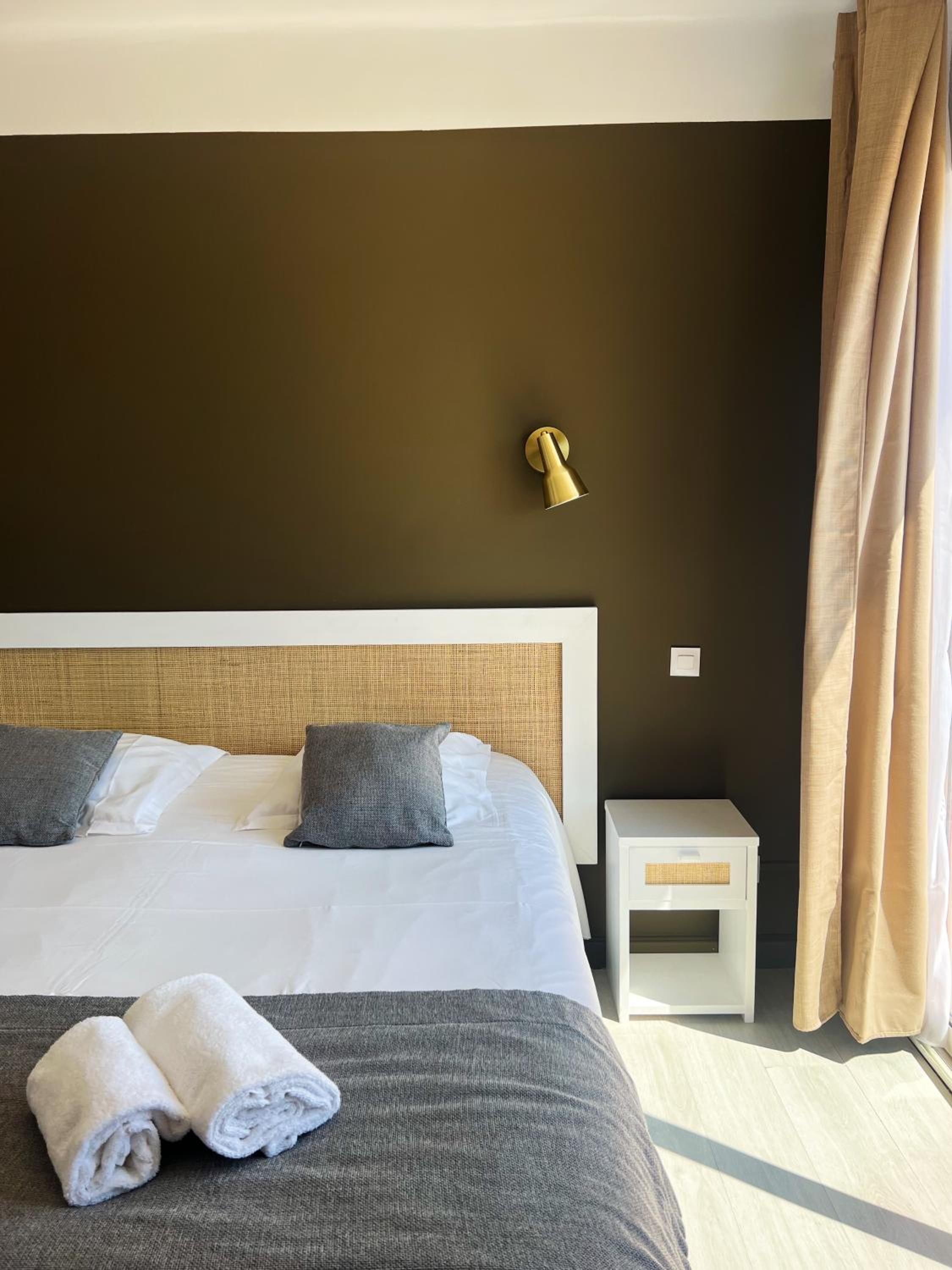 Classic room with balcony and sea view photo 1