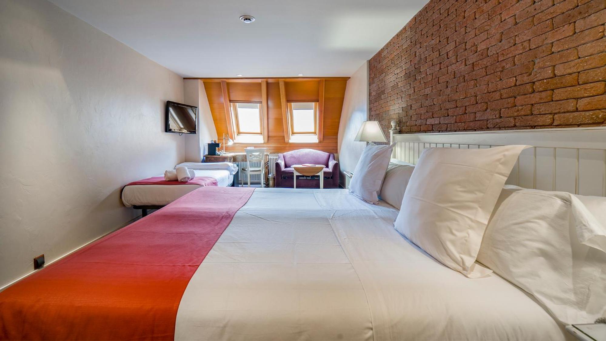 Superior Triple Room