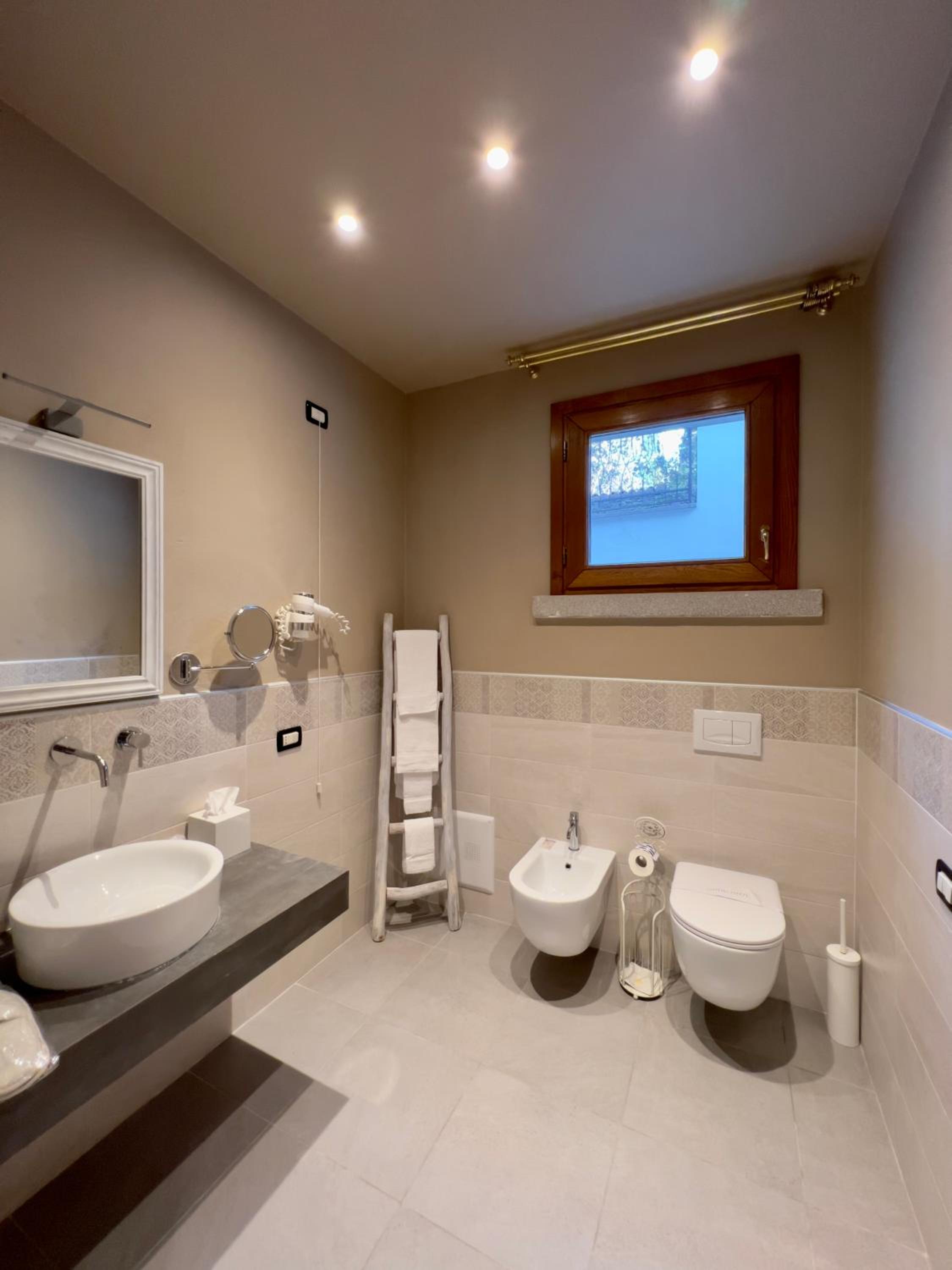 Deluxe Family Room - Photo 7