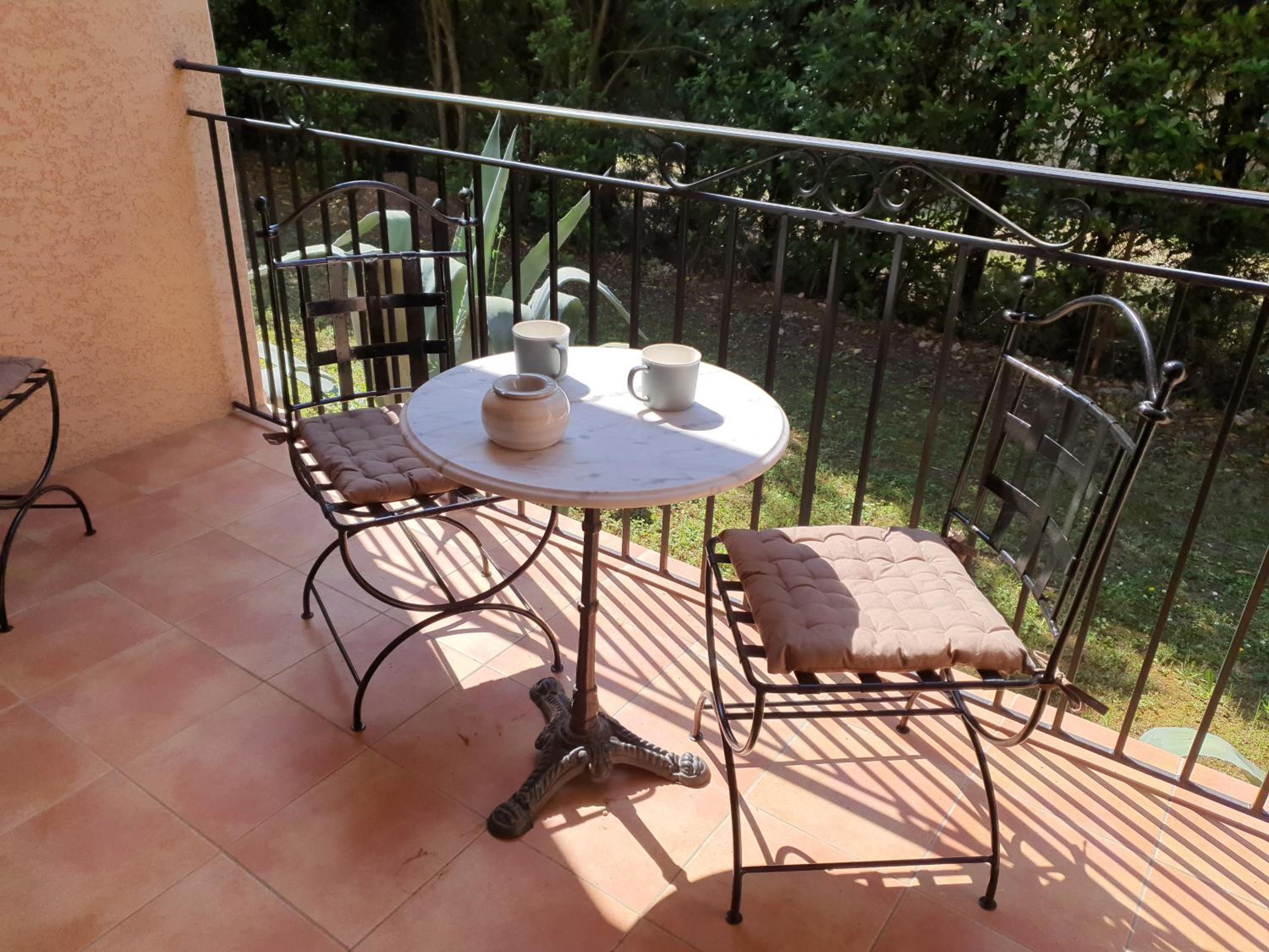 Deluxe Double Room with Balcony photo 1