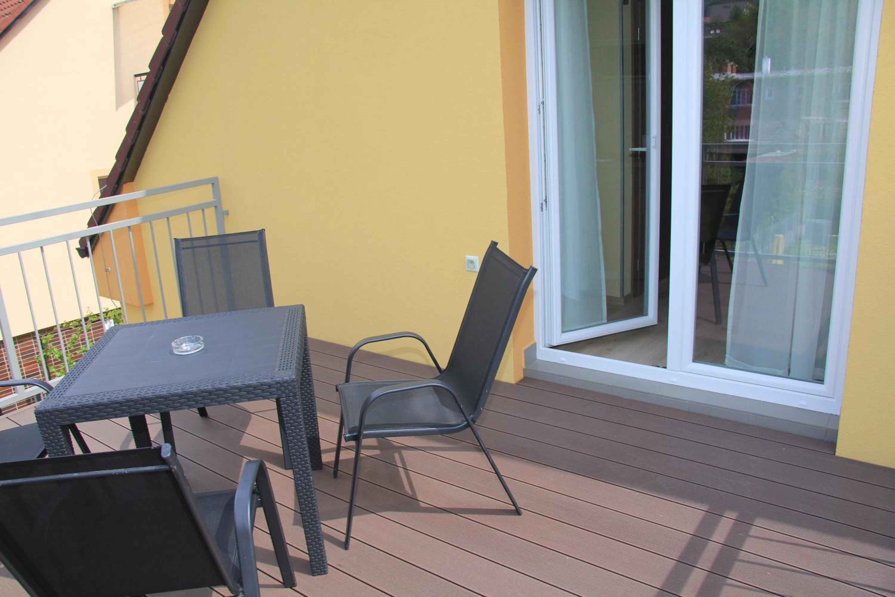 Apartment with Terrace photo 3