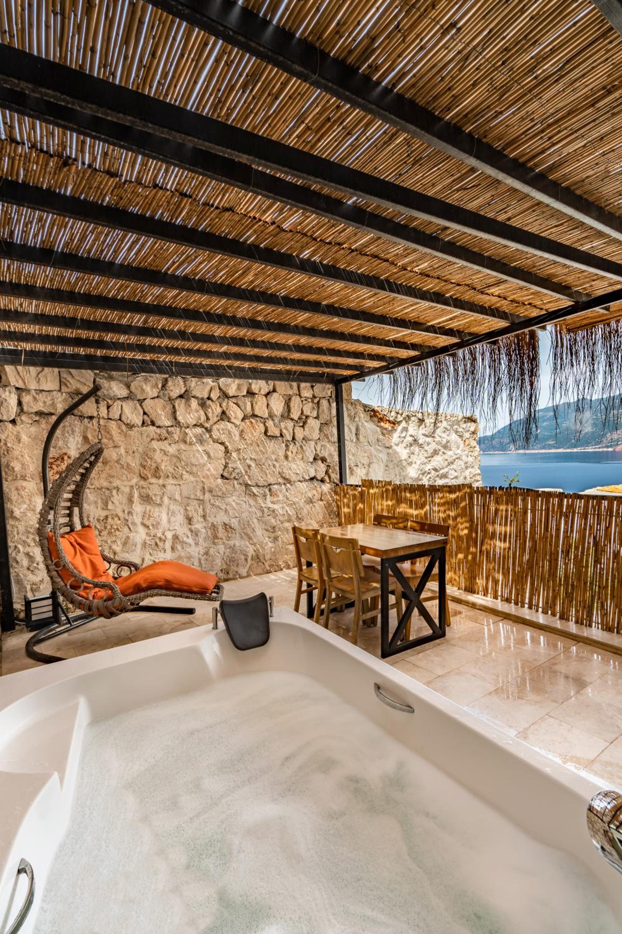 Family Room with Sea View - Photo 5