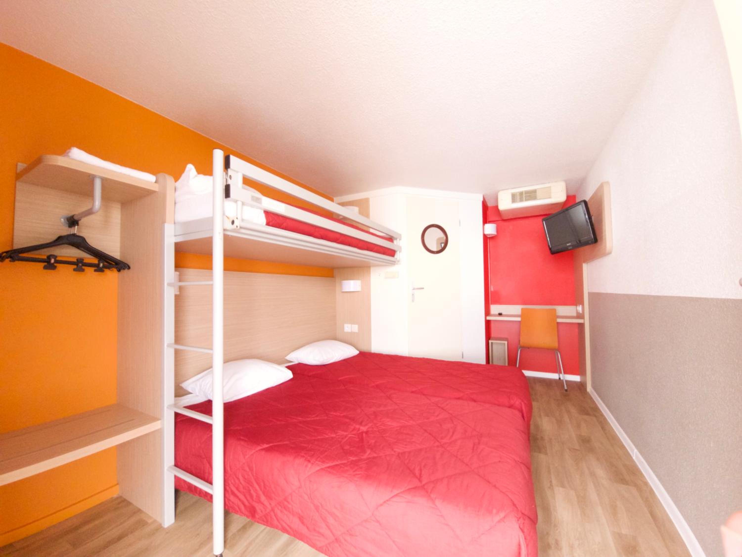 Triple Room - Photo 2
