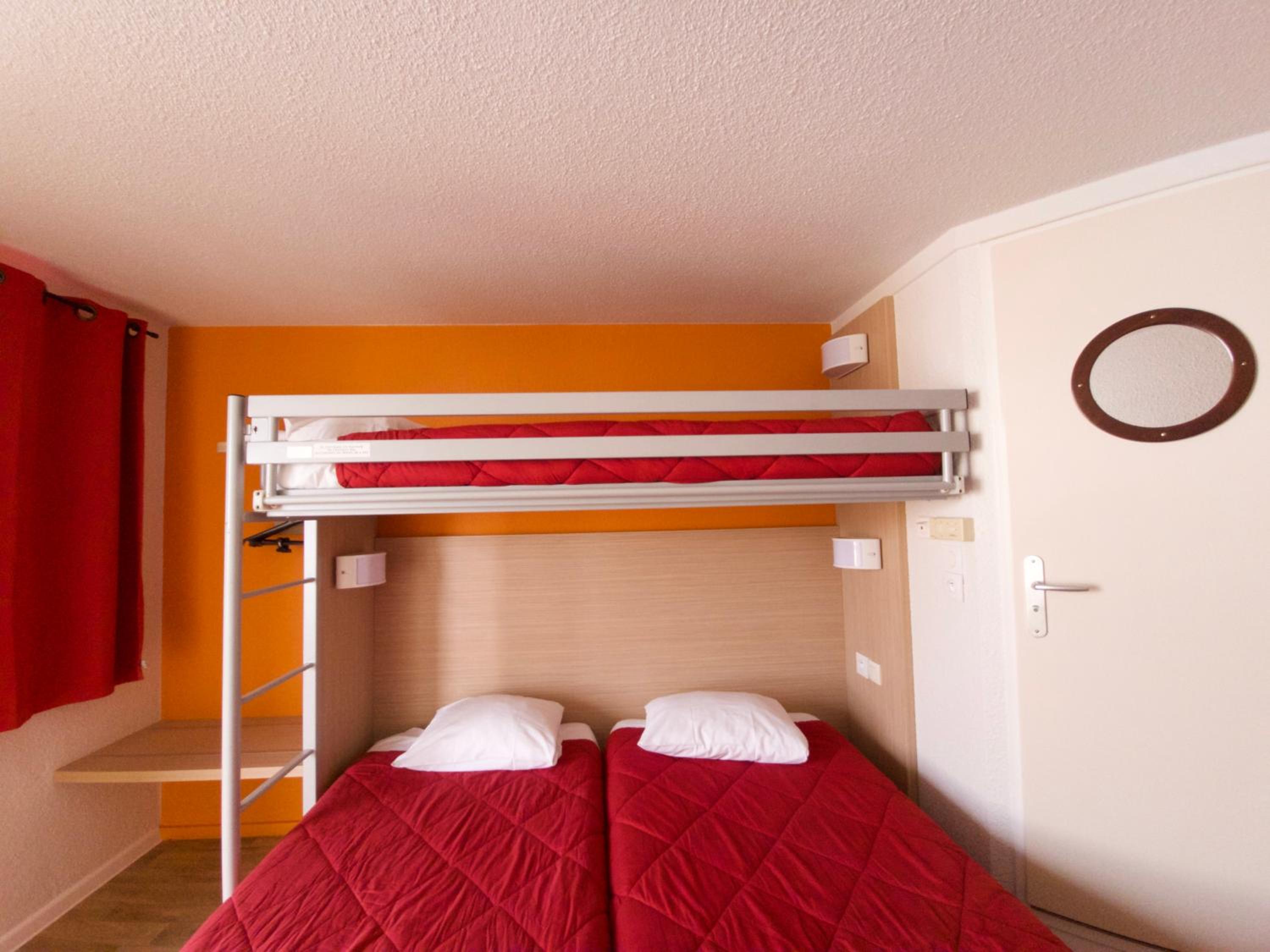 Triple Room - Photo 7