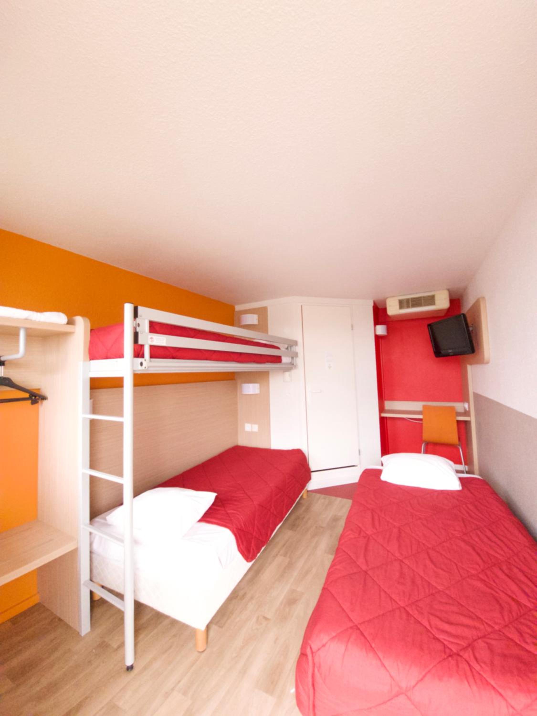 Triple Room - Photo 6