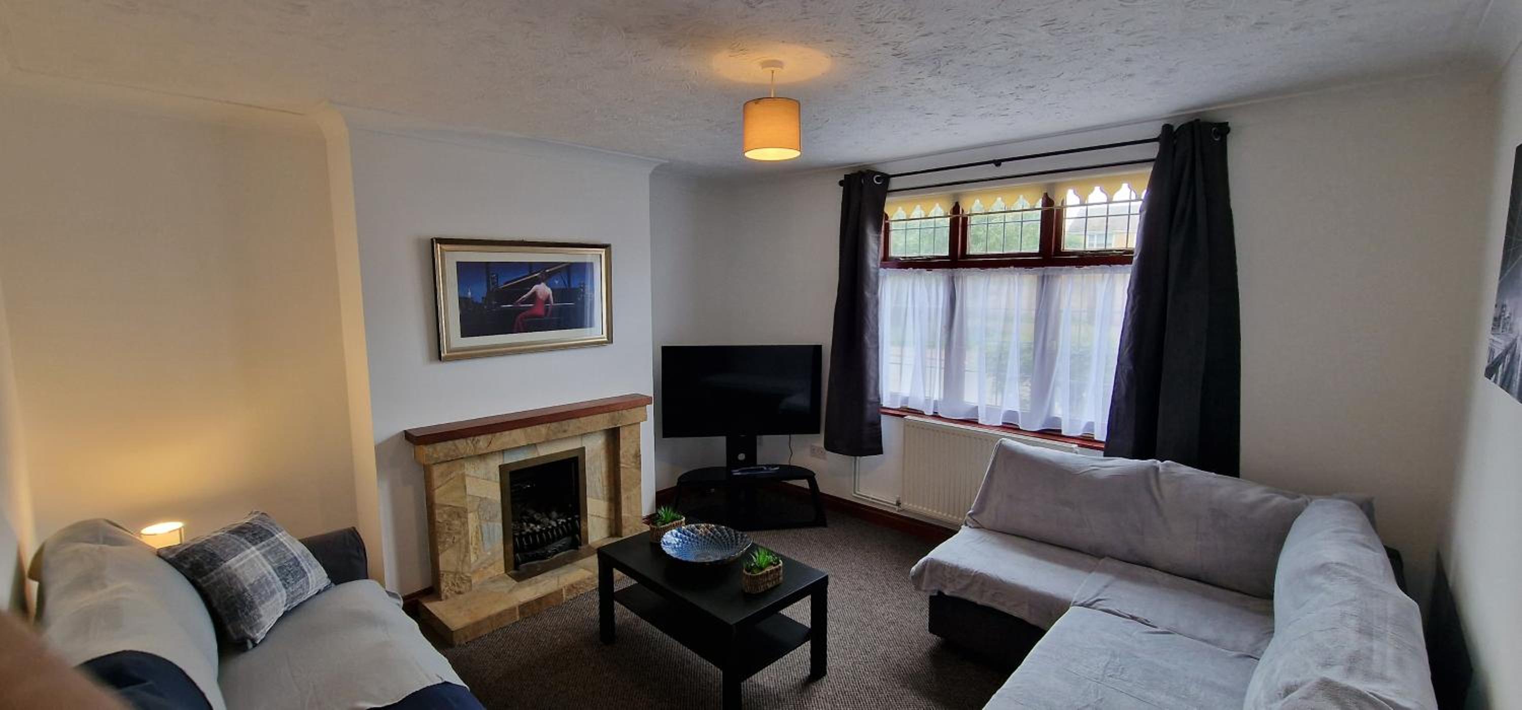 Four-Bedroom House photo 1