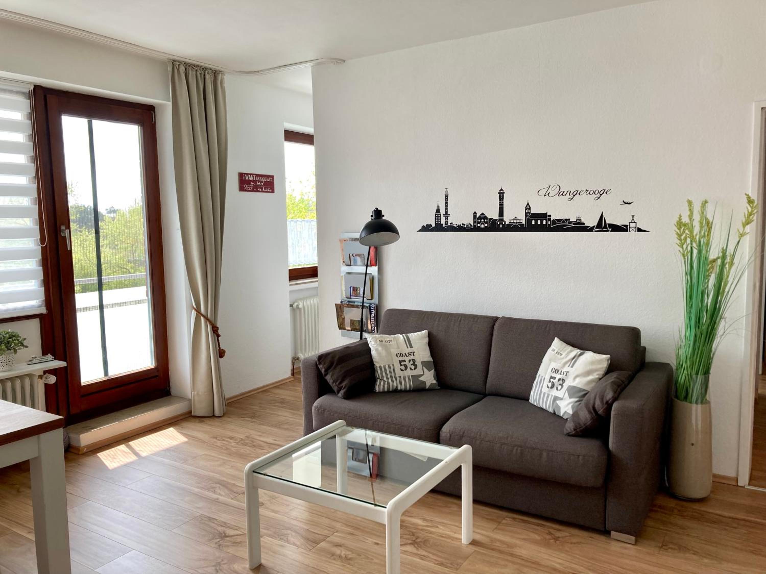 Apartment with Balcony photo 1