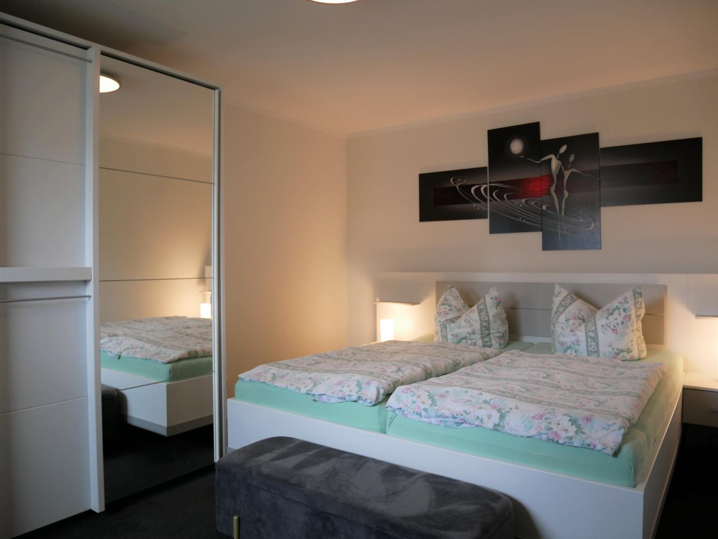 One-Bedroom House photo 3