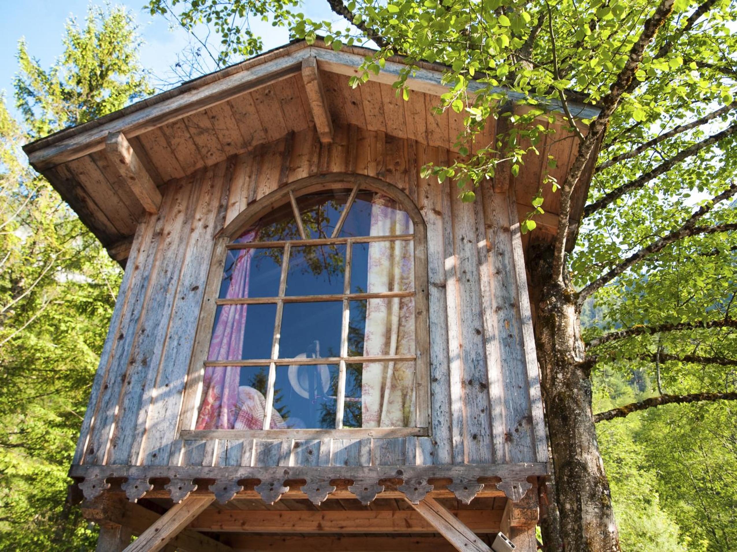 Tree House with external shared bathroom - La Bohème -adults only photo 1