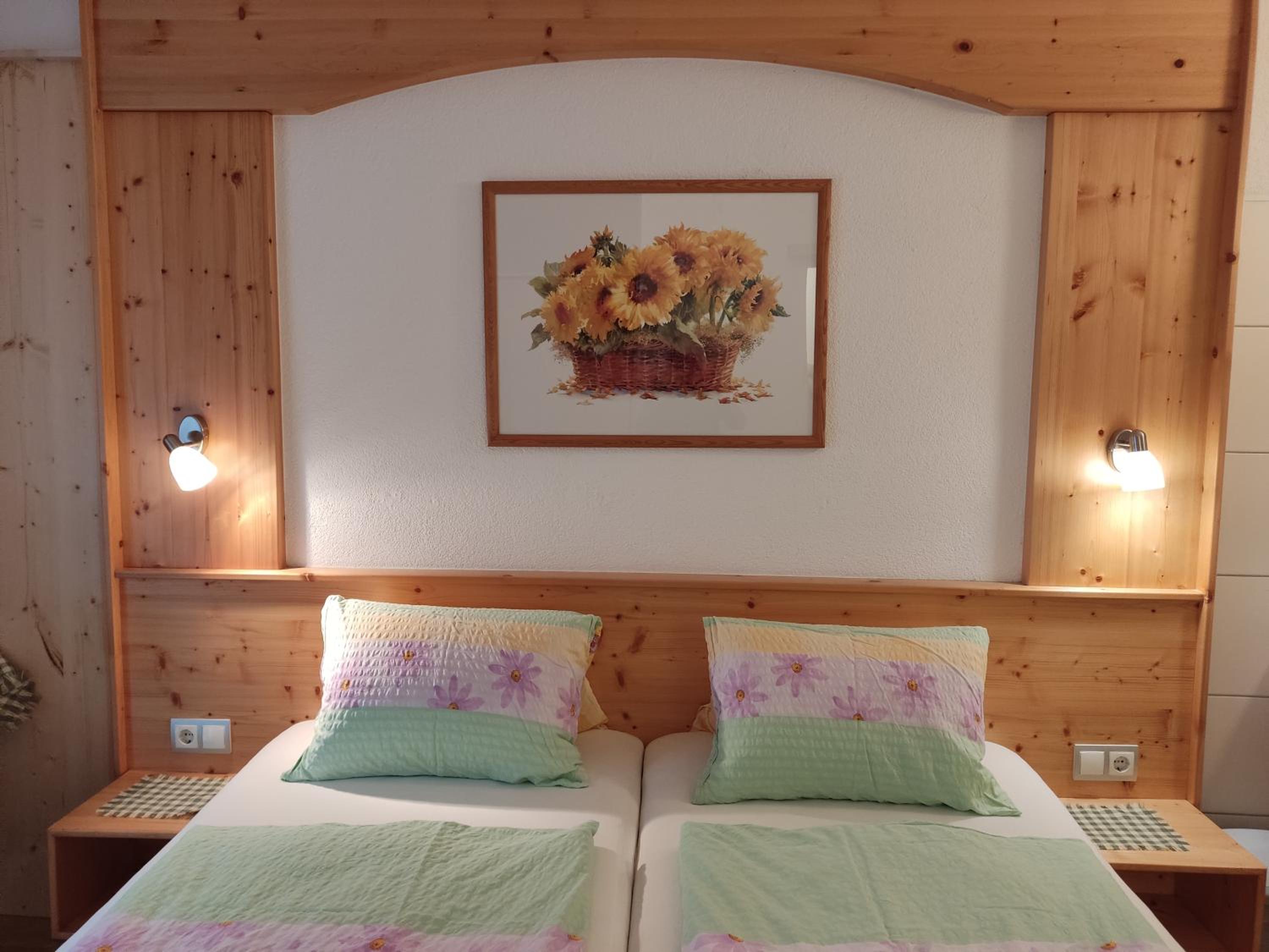 Two-Bedroom Apartment with Balcony photo 2