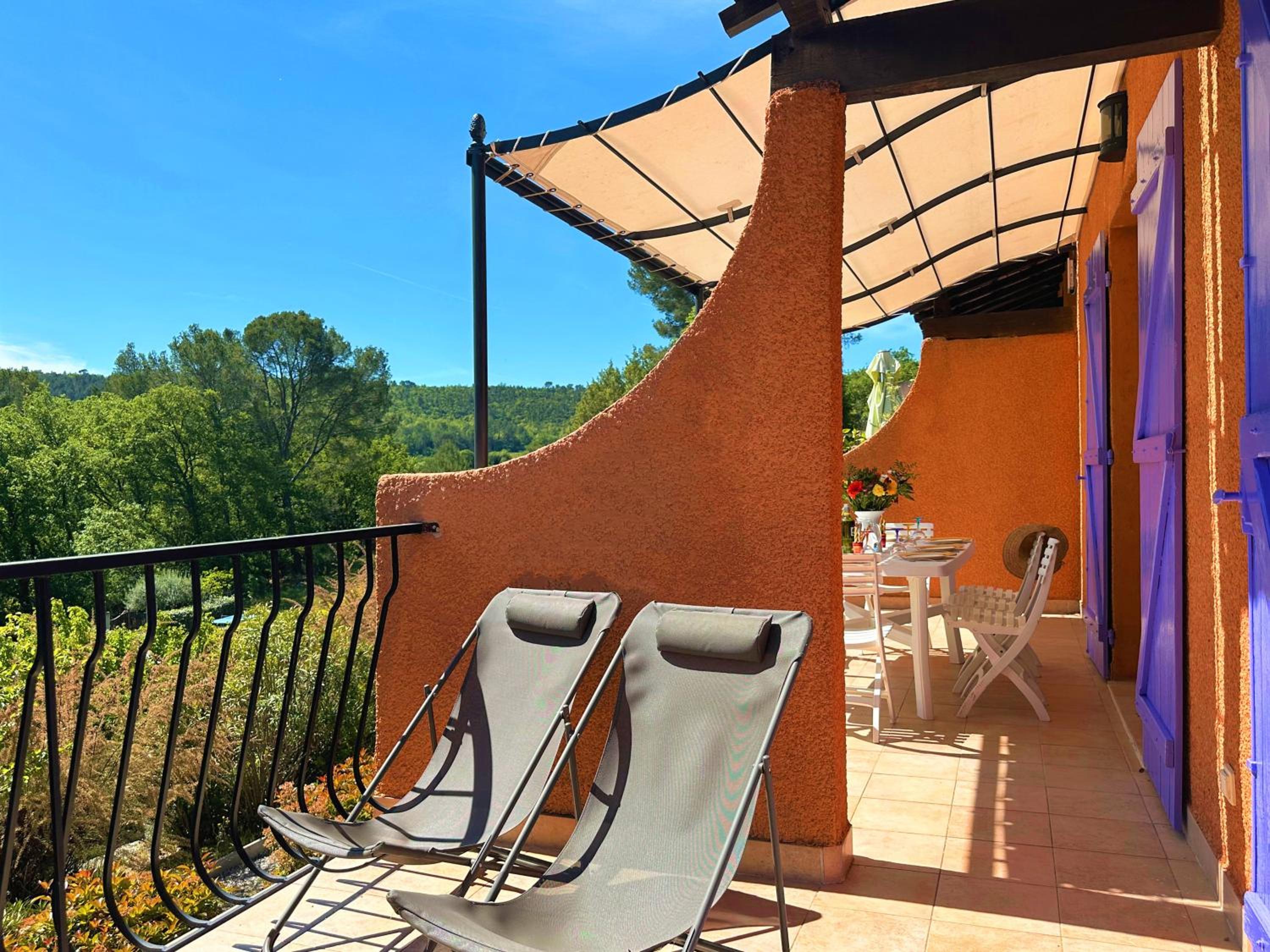 Two-Bedroom Apartment with Terrace photo 2