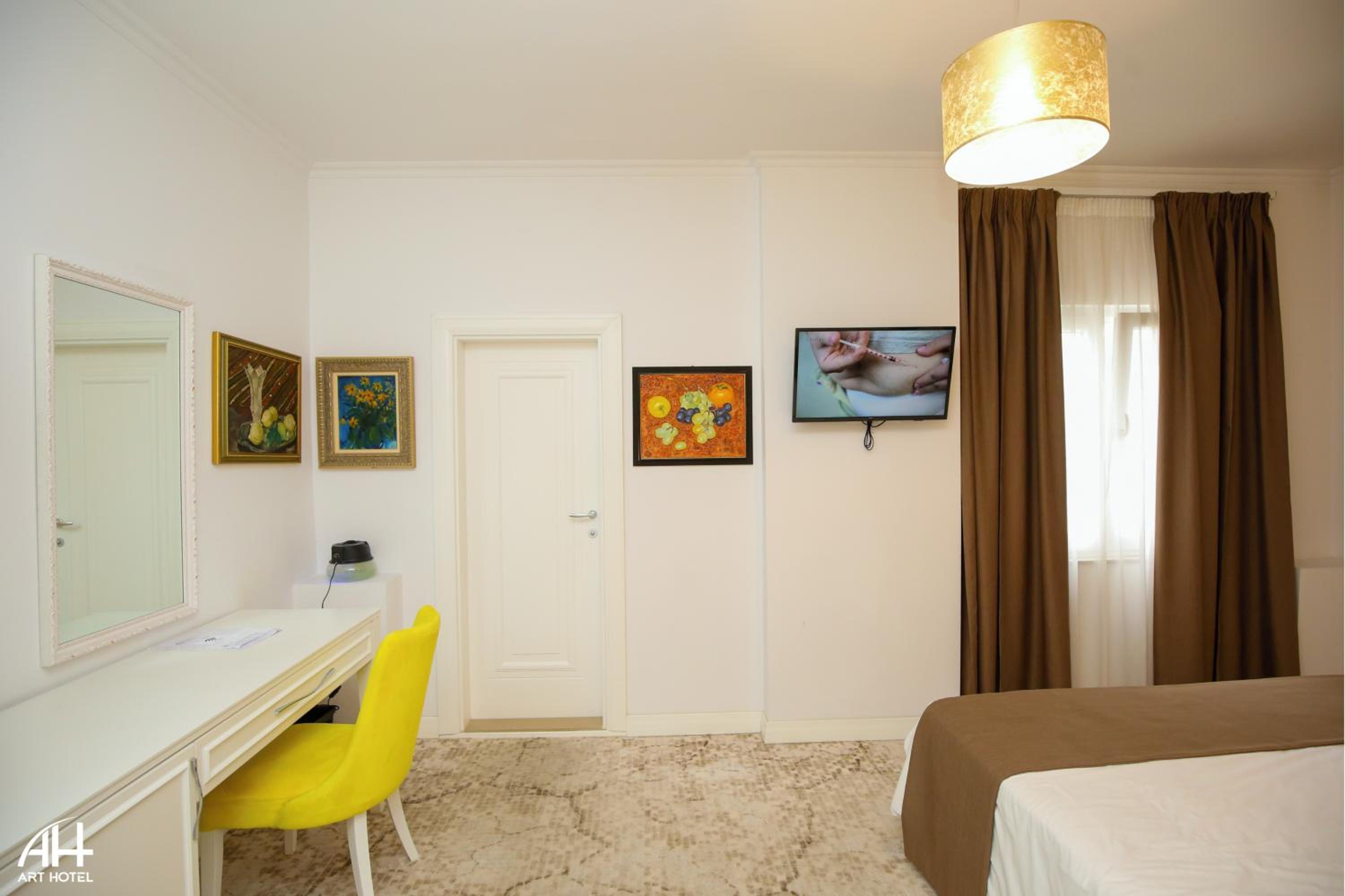 Double Room with Balcony photo 3