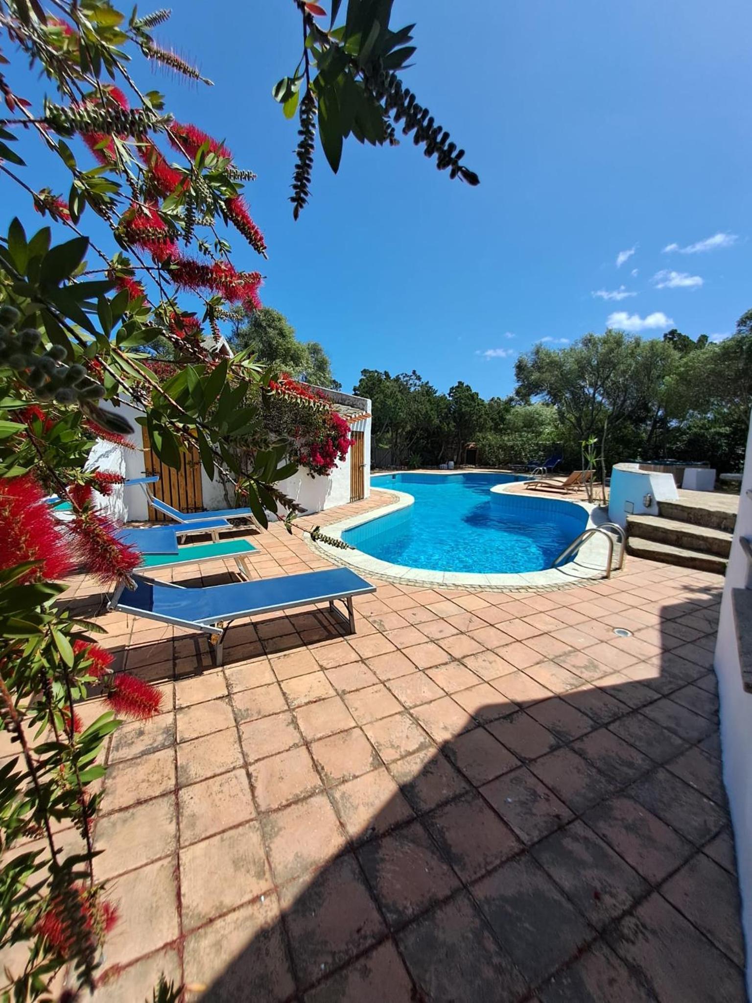 Villa photo 3
