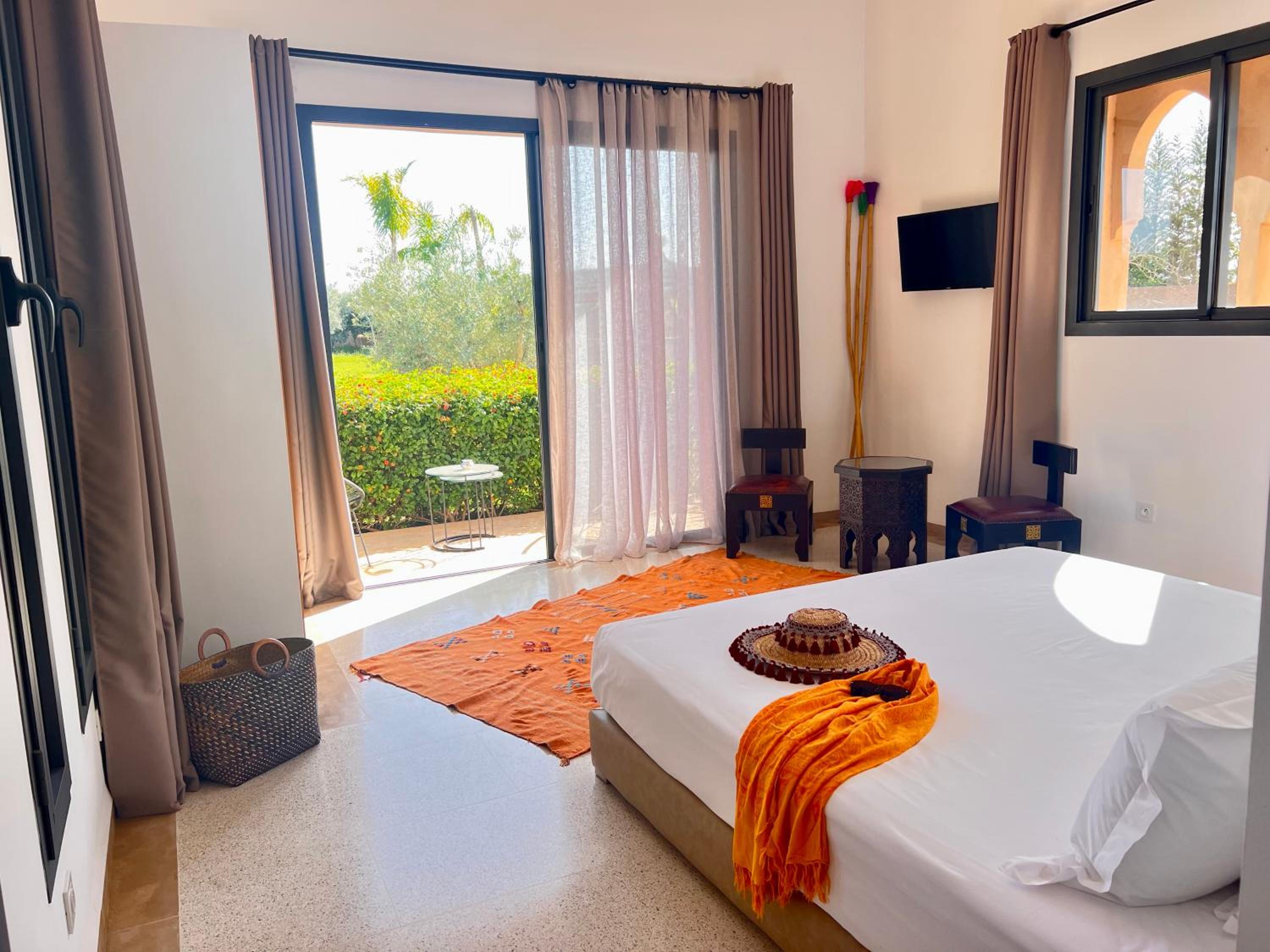 Standard Double or Twin Room - Photo 5