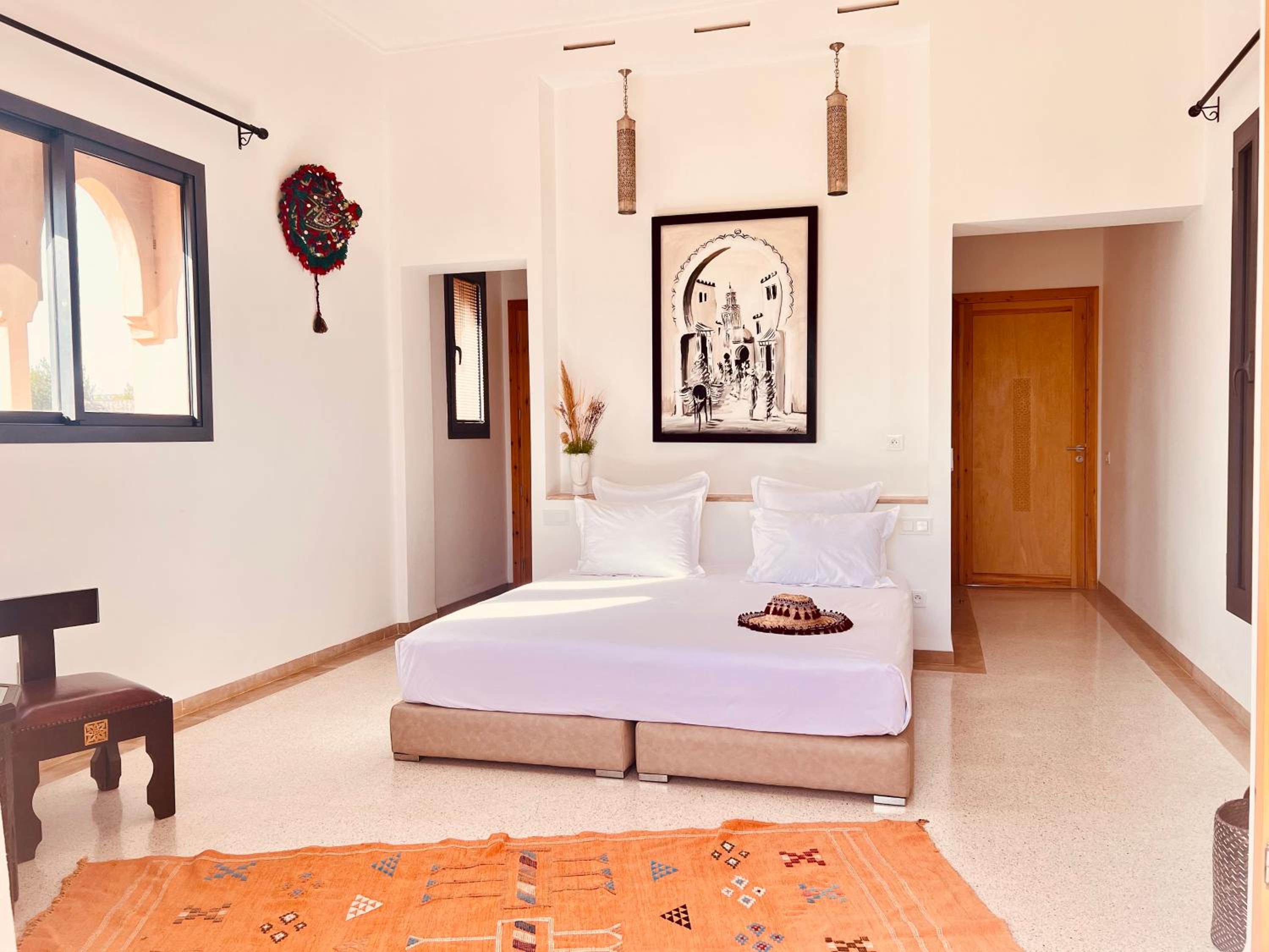 Standard Double or Twin Room - Photo 4