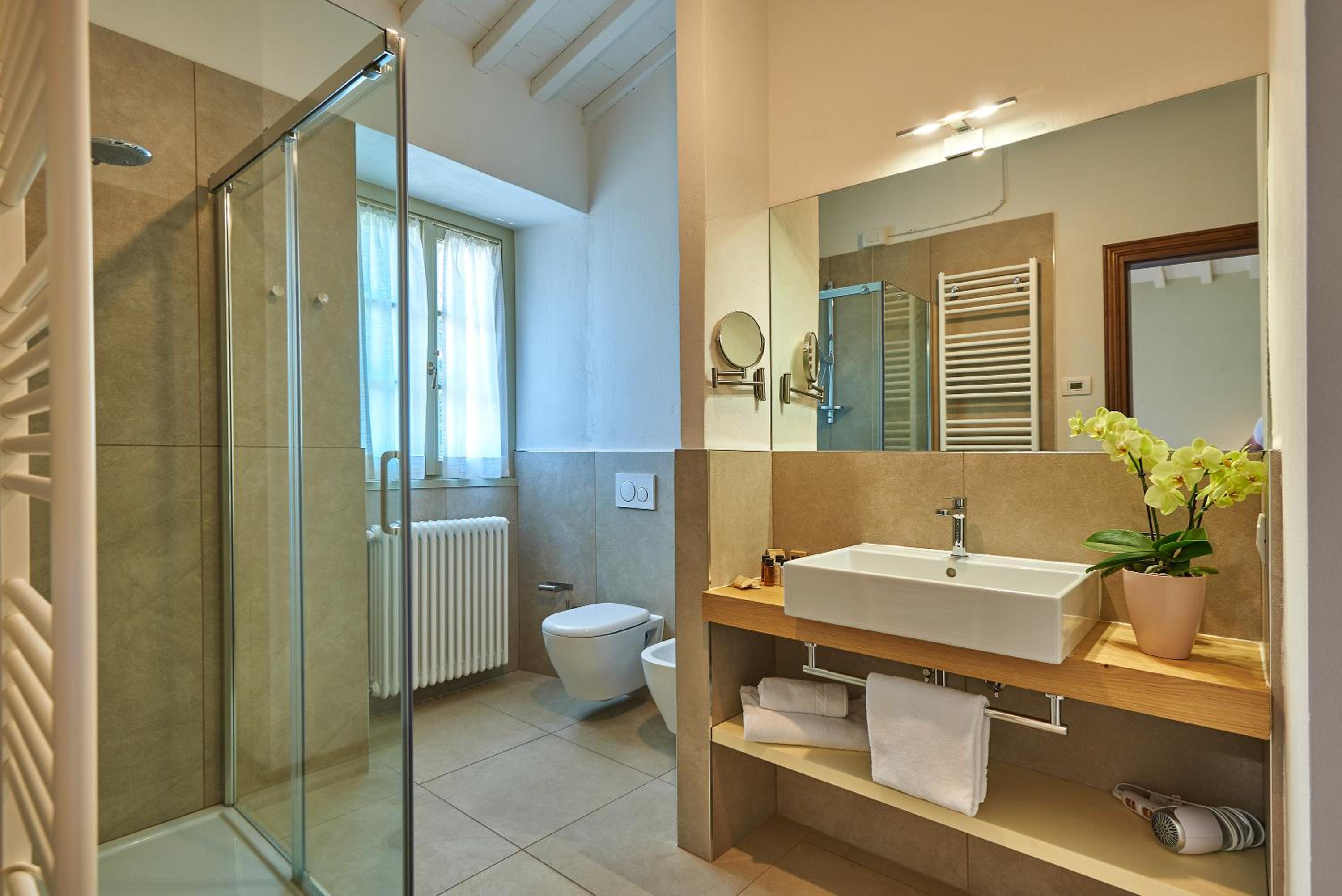 Deluxe Triple Room - Photo 4