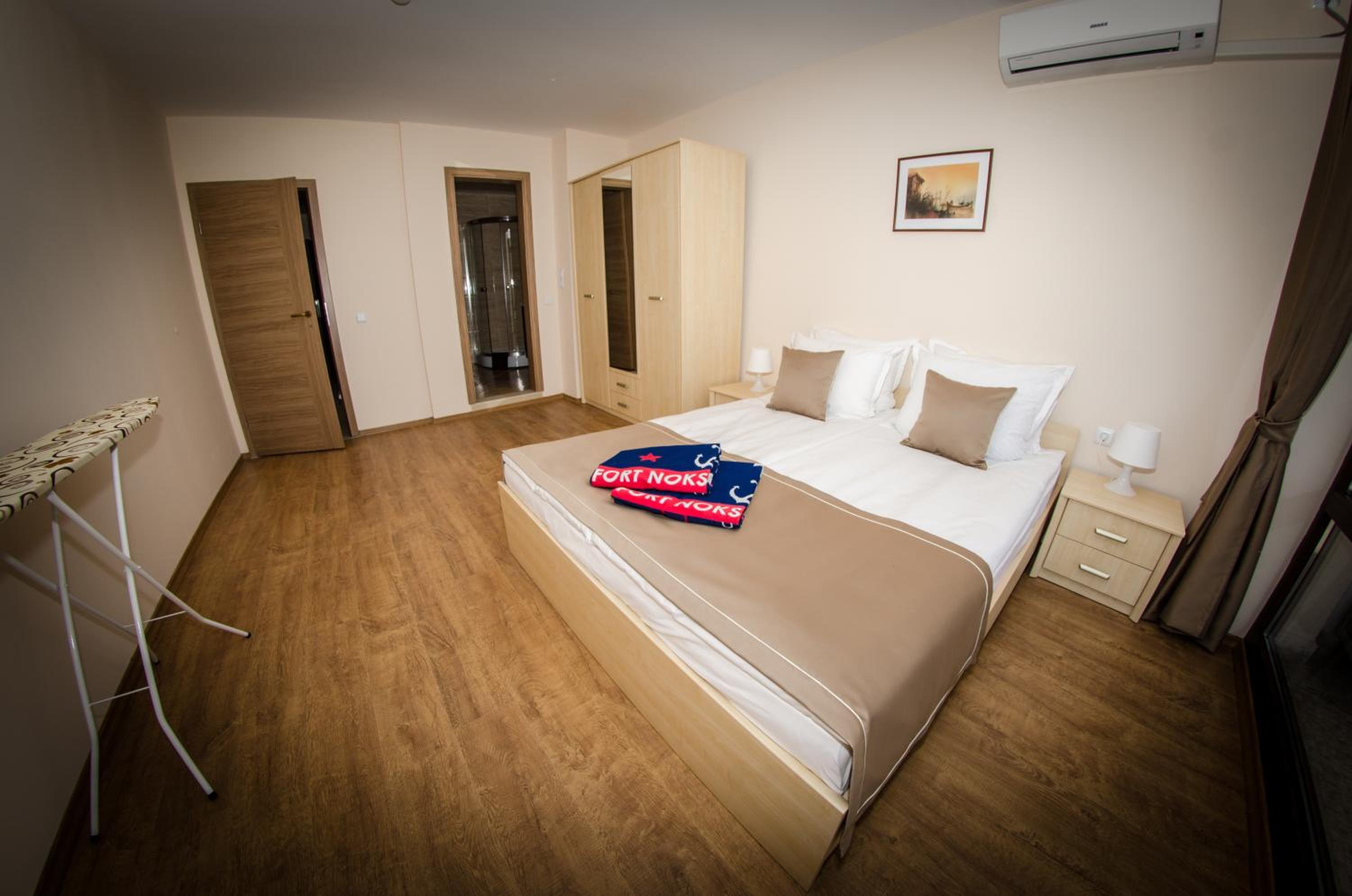 Three-Bedroom Apartment with Balcony (7 Adults) photo 1