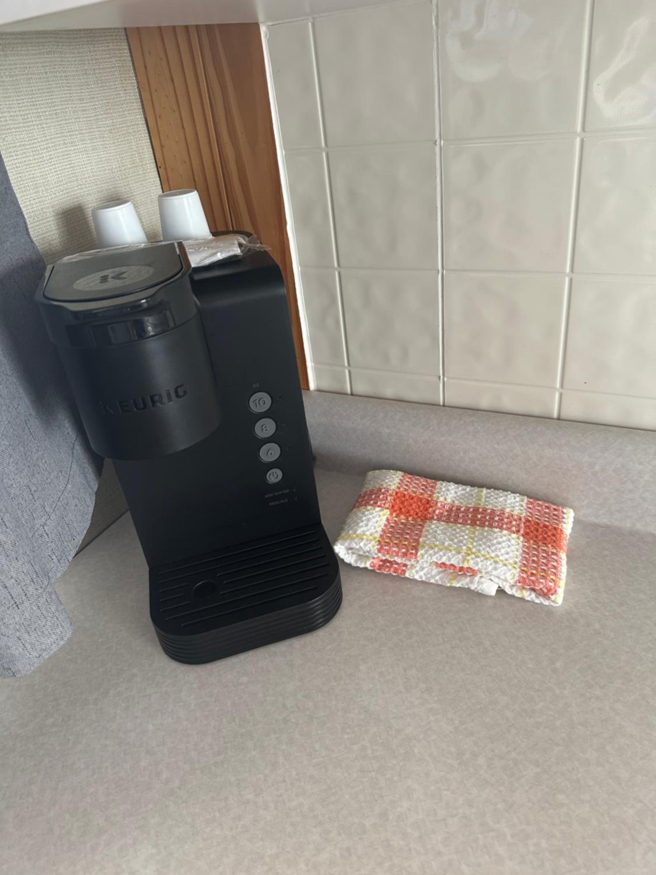 Queen Room with Kitchenette photo 2