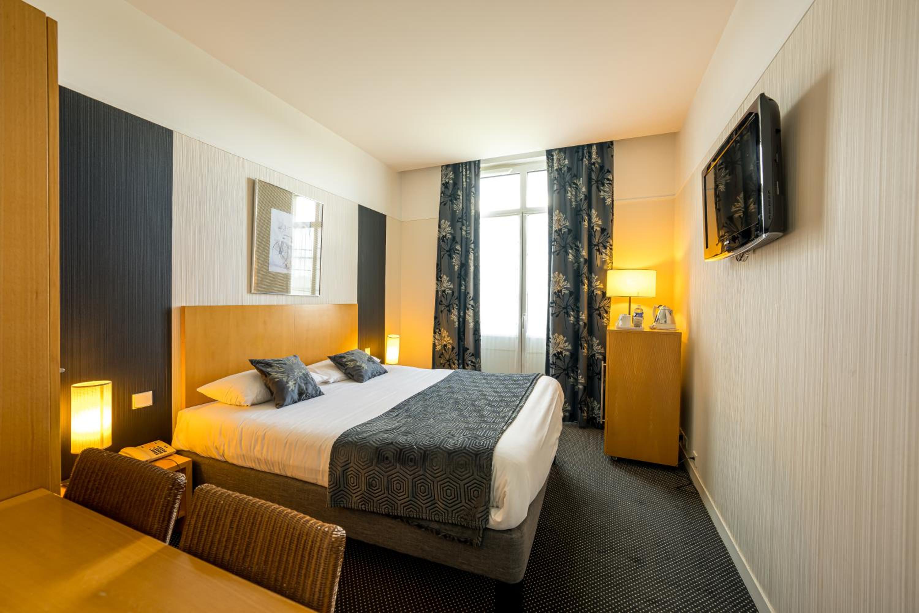 Superior Queen Room - Photo 21