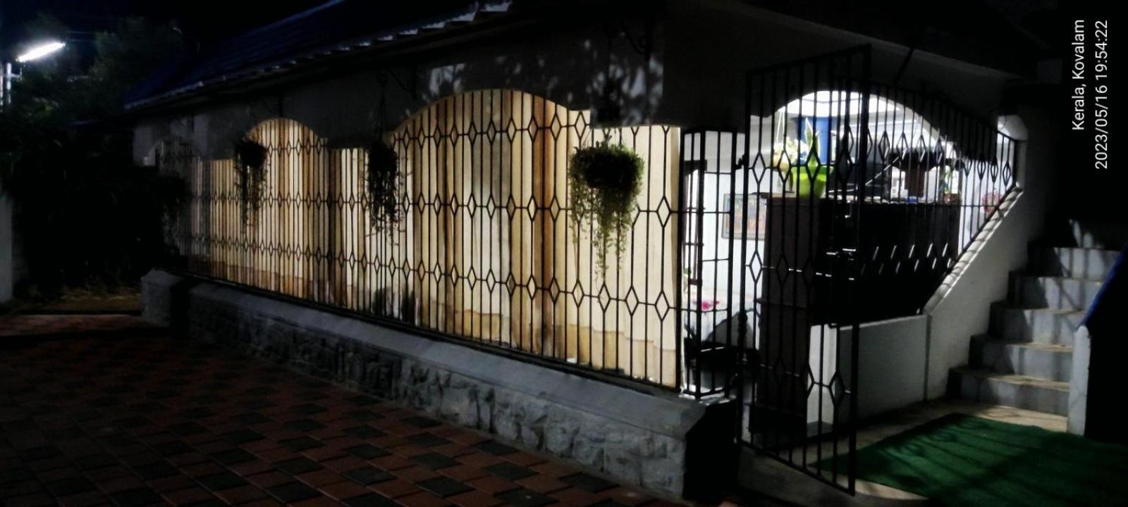Three-Bedroom Villa photo 2