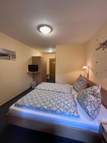 Standard Double Room - Photo 1