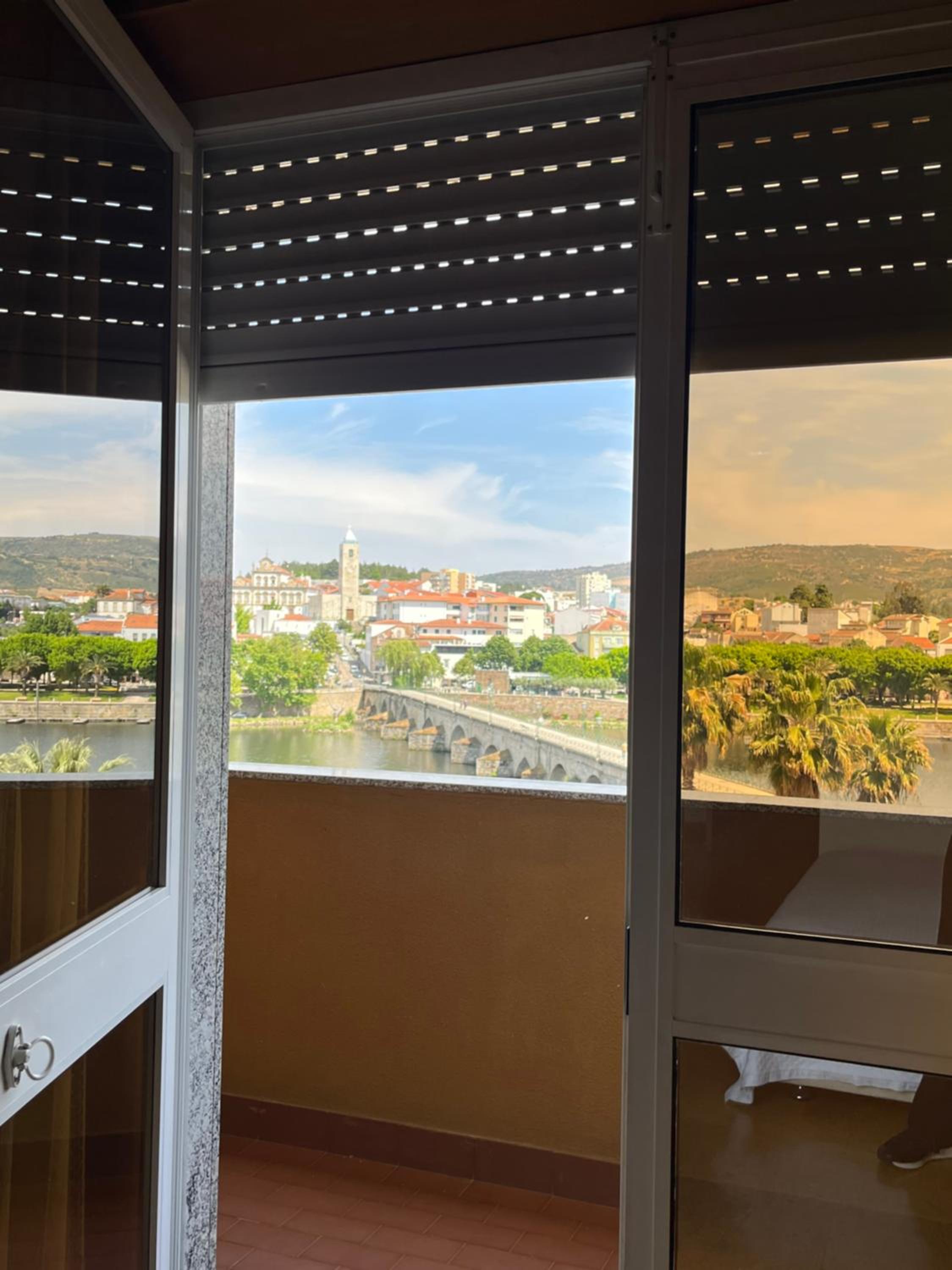 Double Room with River View - Photo 8