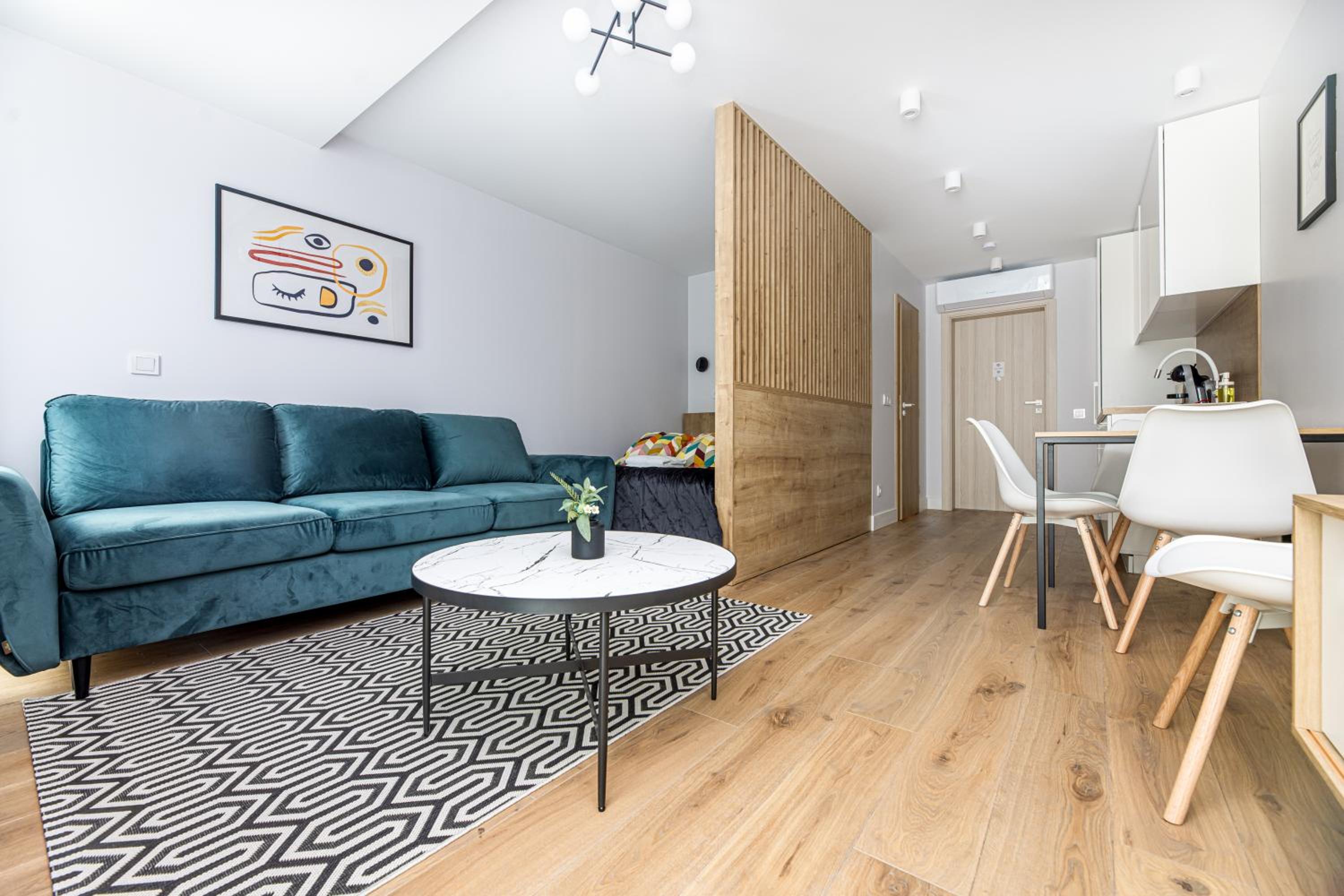 One-Bedroom Apartment