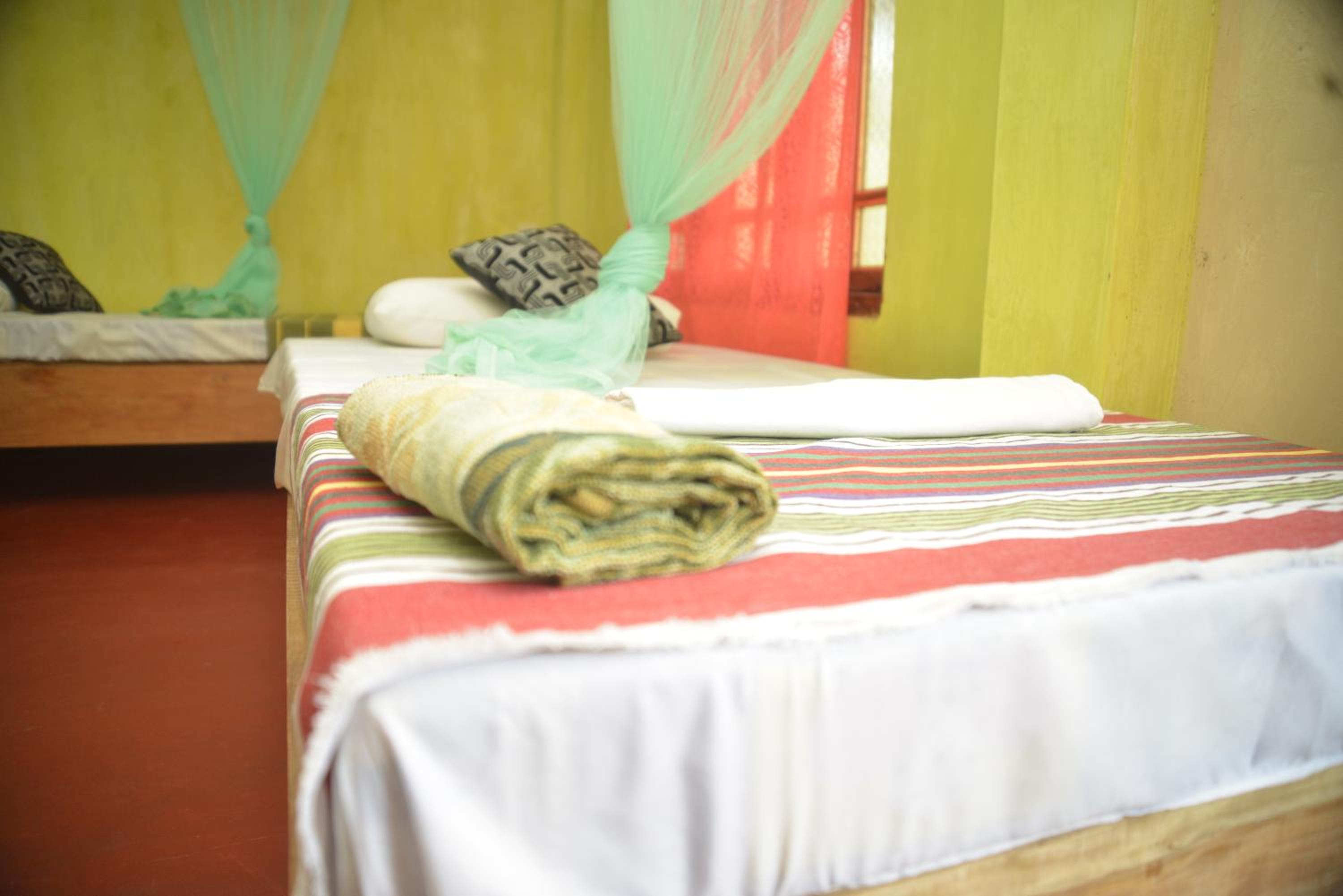 Mixed Dormitory Room photo 3