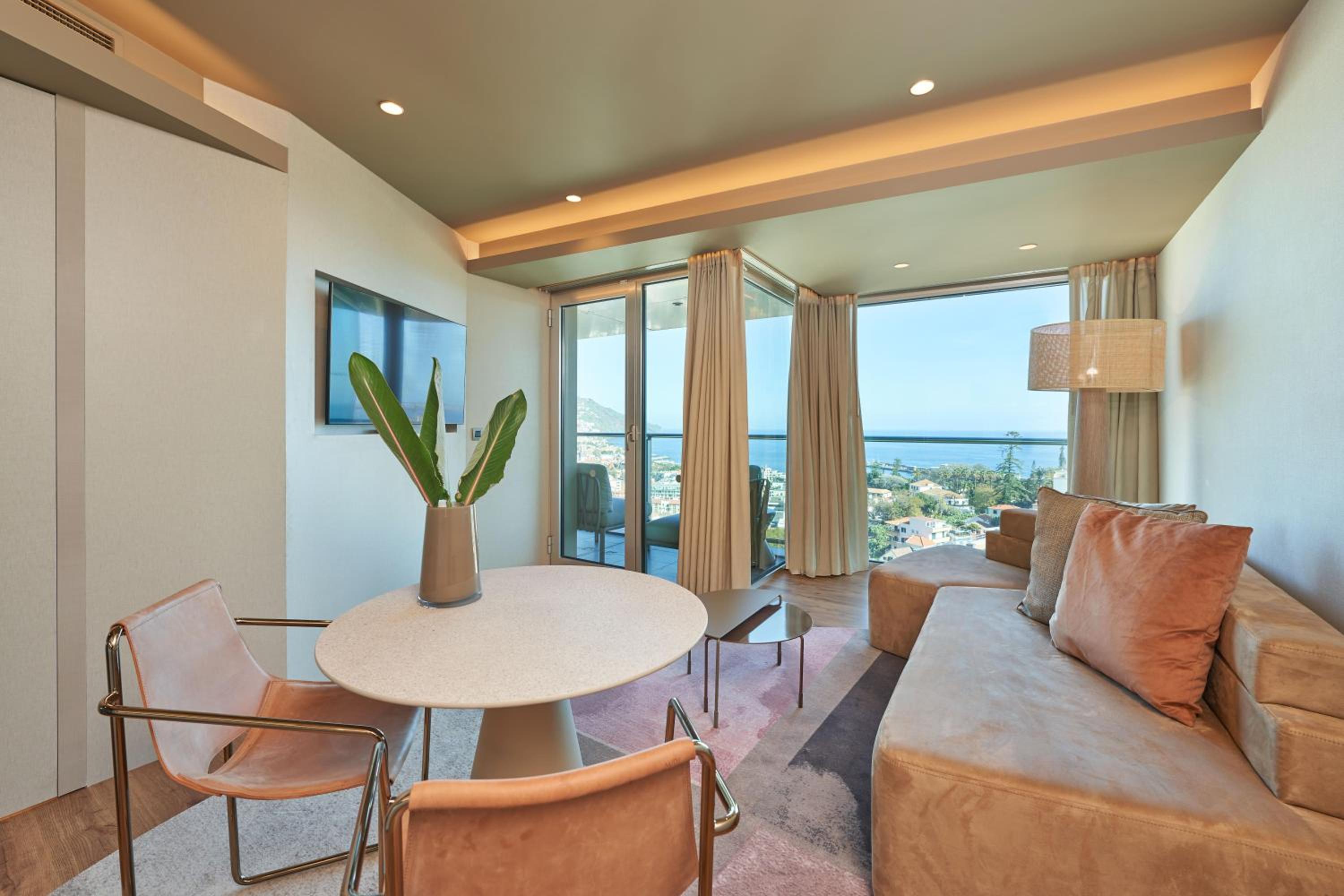 Junior Suite with Sea View