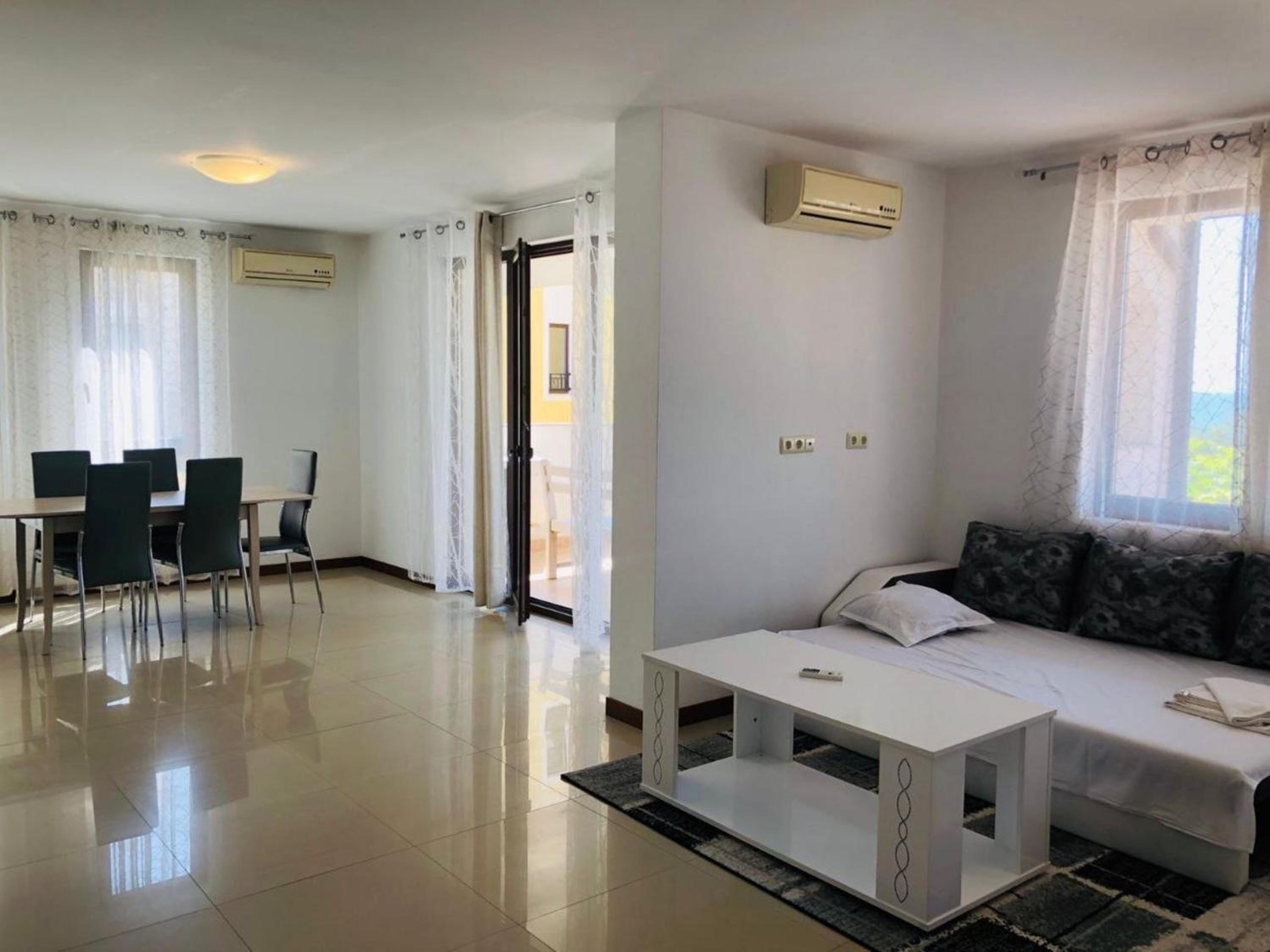 Superior Apartment photo 3
