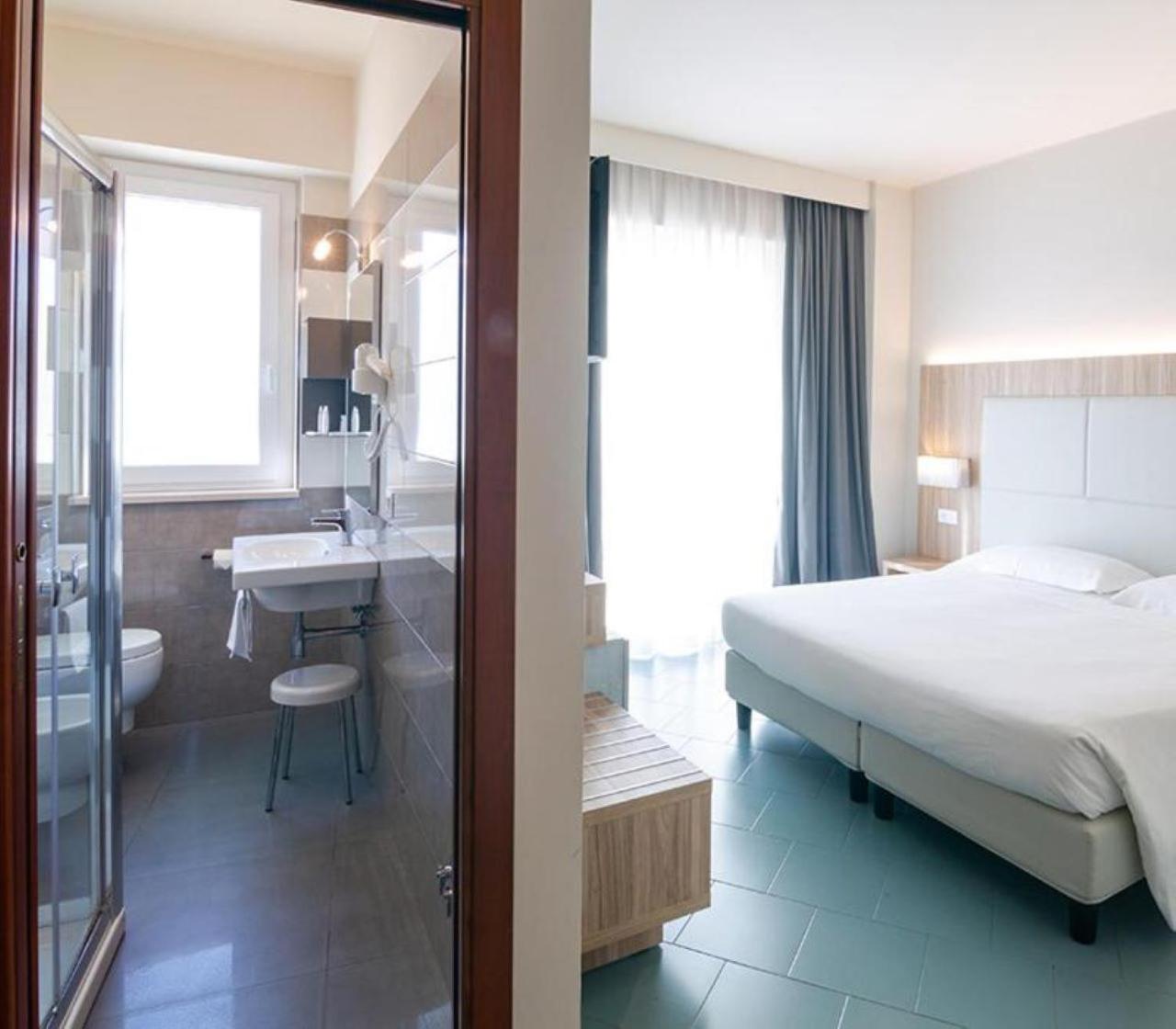 Double or Twin Room photo 1