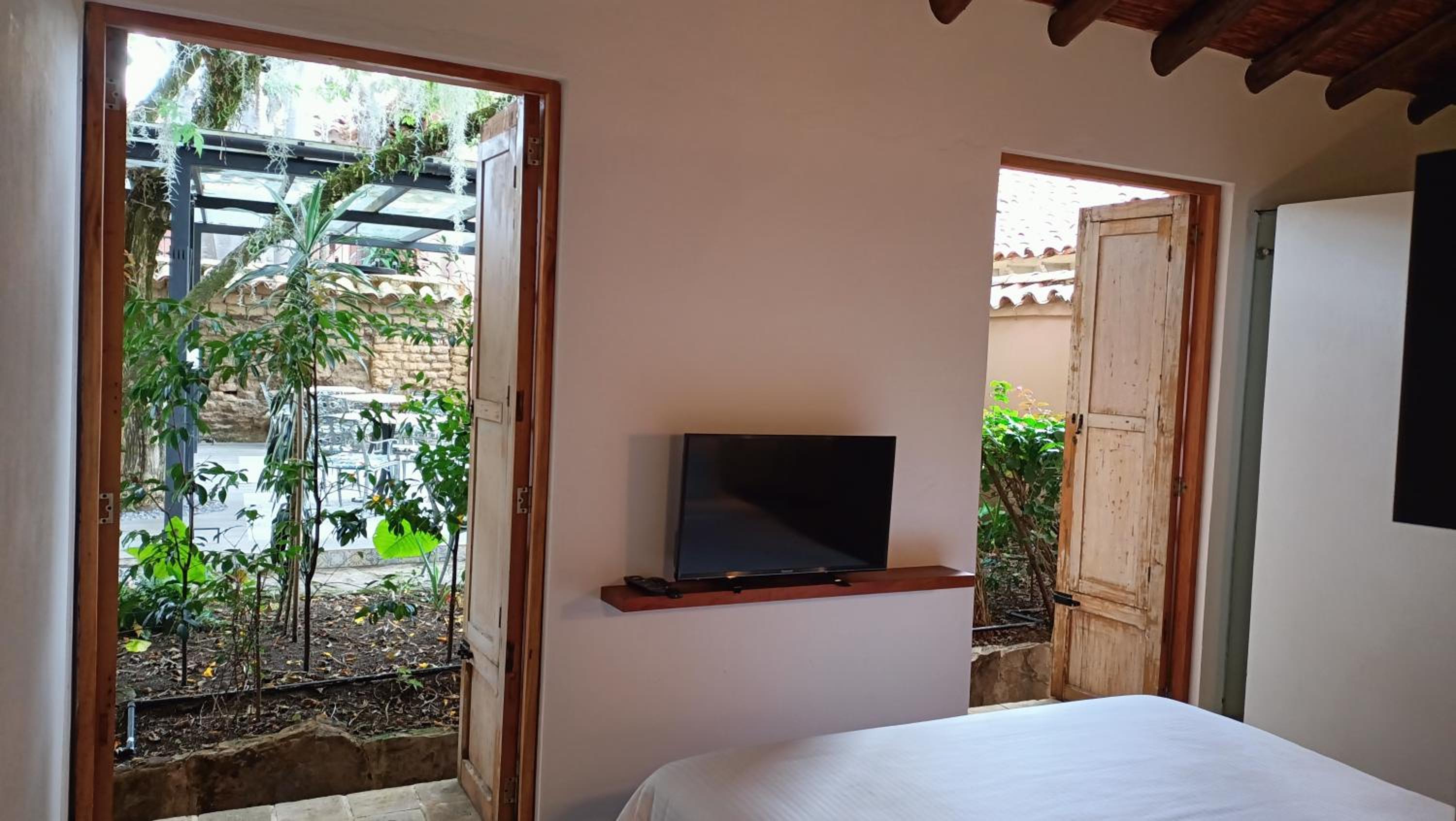 Suite with Garden View photo 3