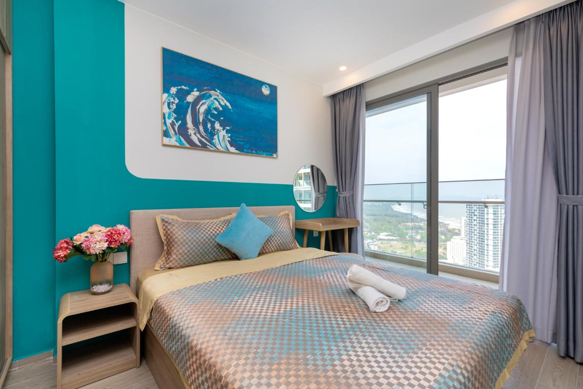 Two-Bedroom Apartment with Balcony photo 1