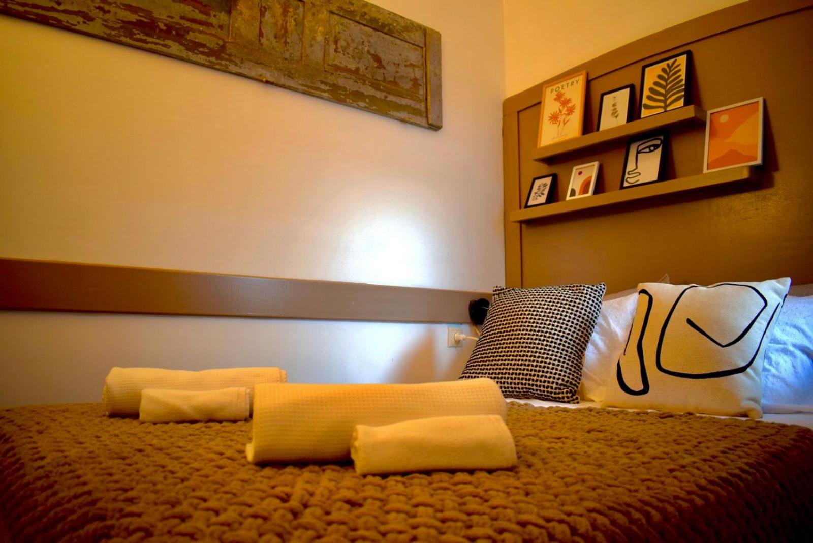 Small Double Room photo 1