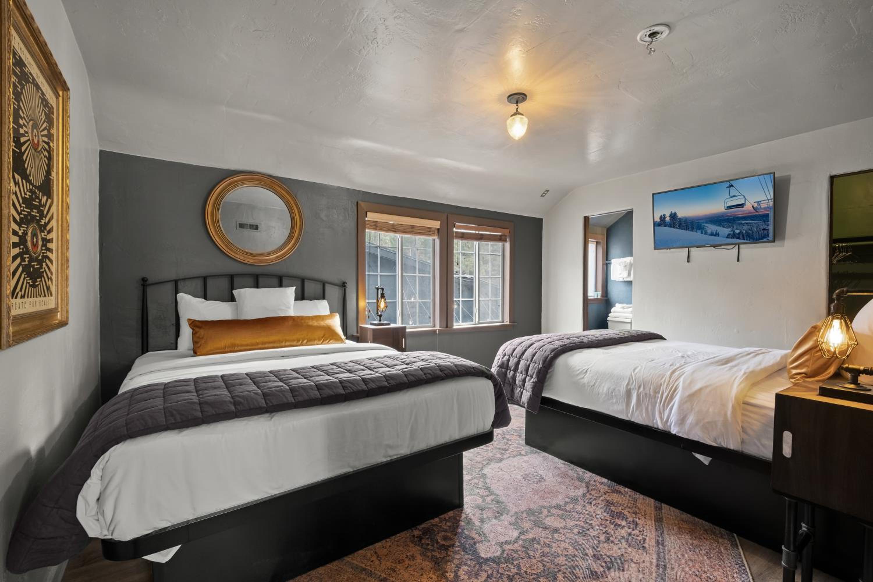 Standard Double Suite - Photo 10
