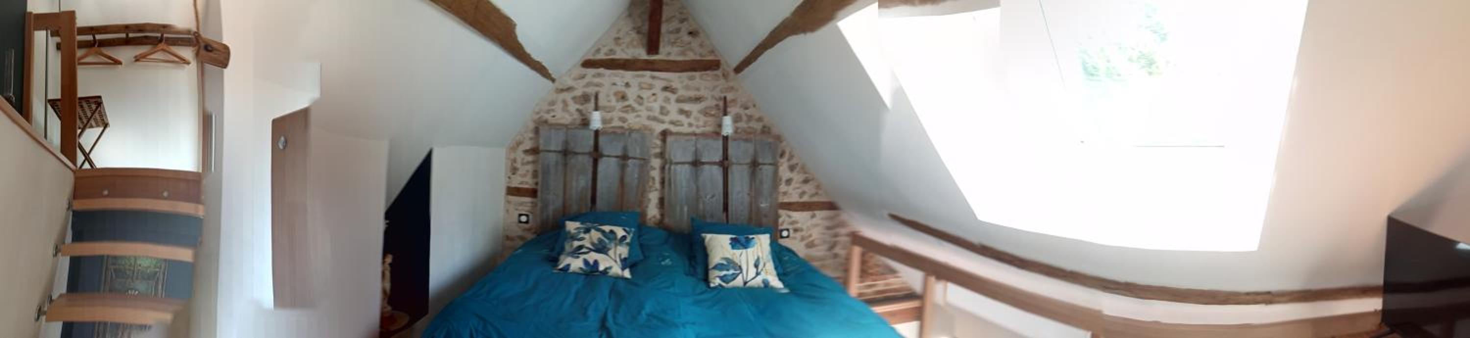 Deluxe Double Room with Two Double Beds - Photo 1