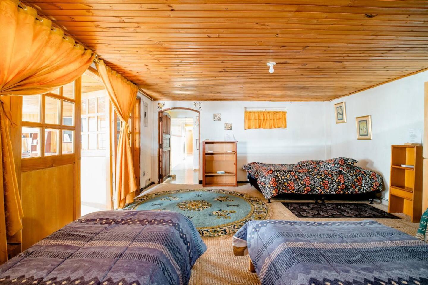 Standard Family Room photo 2