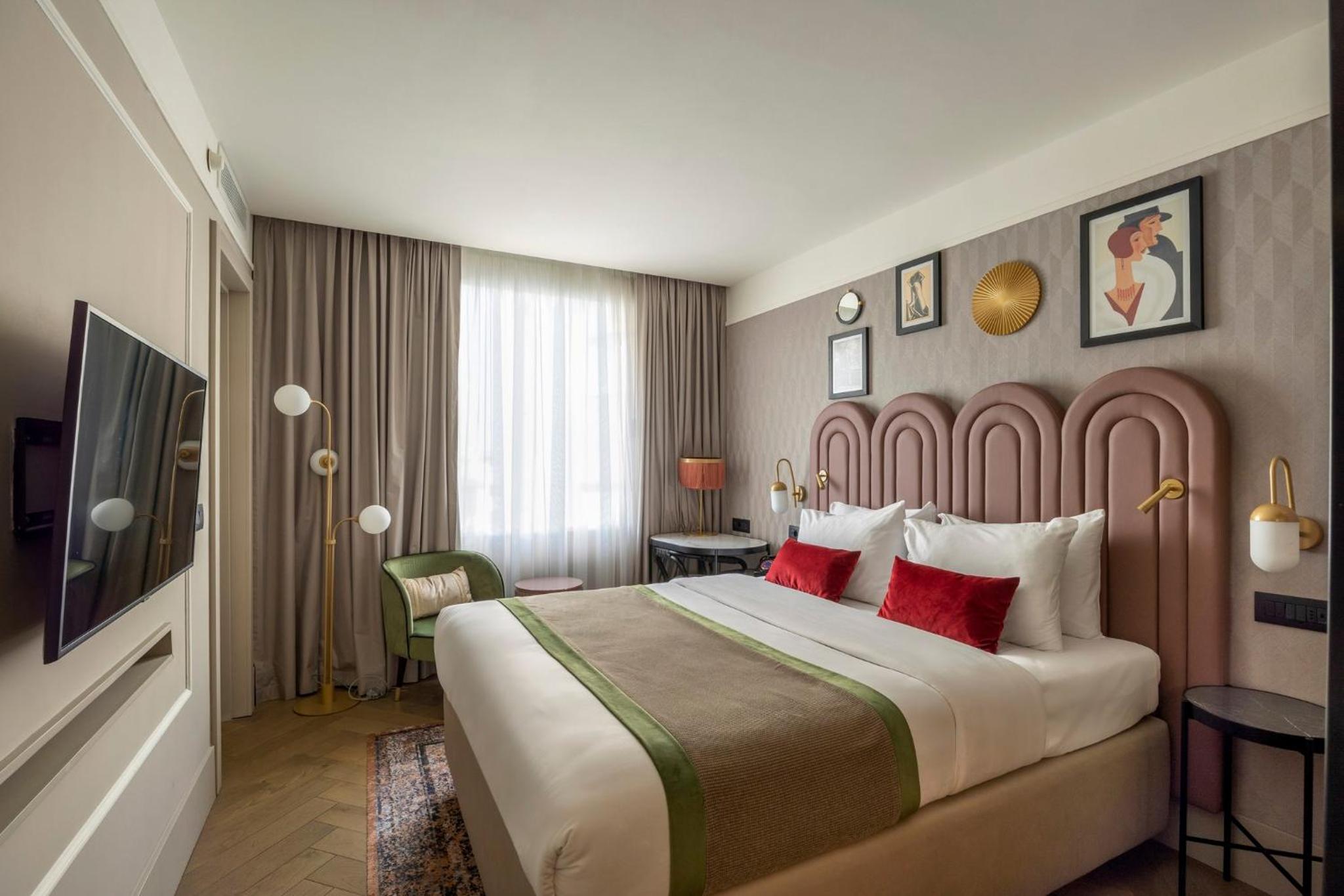 Standard Queen Room - Photo 5
