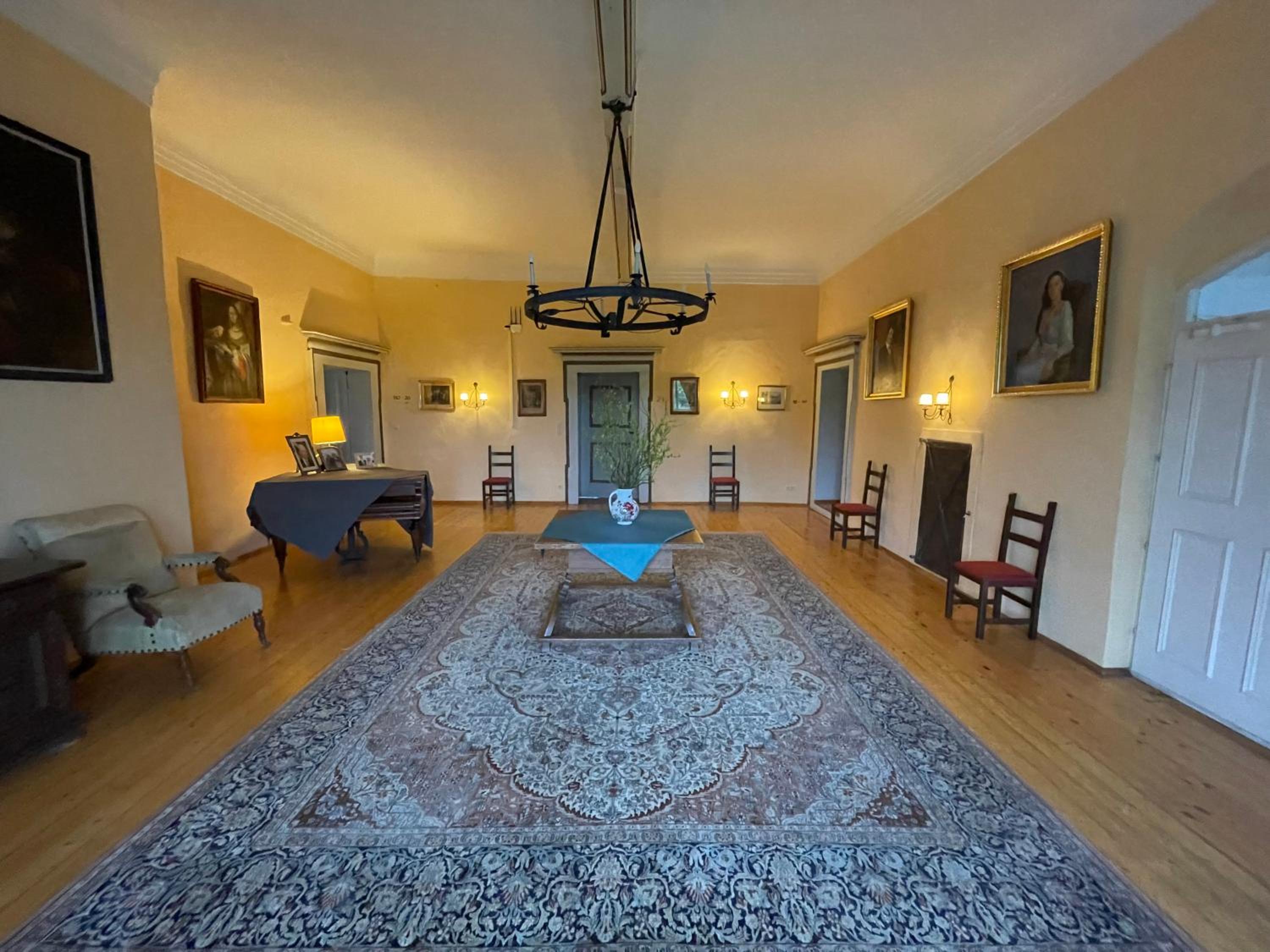 Double Room - Photo 8
