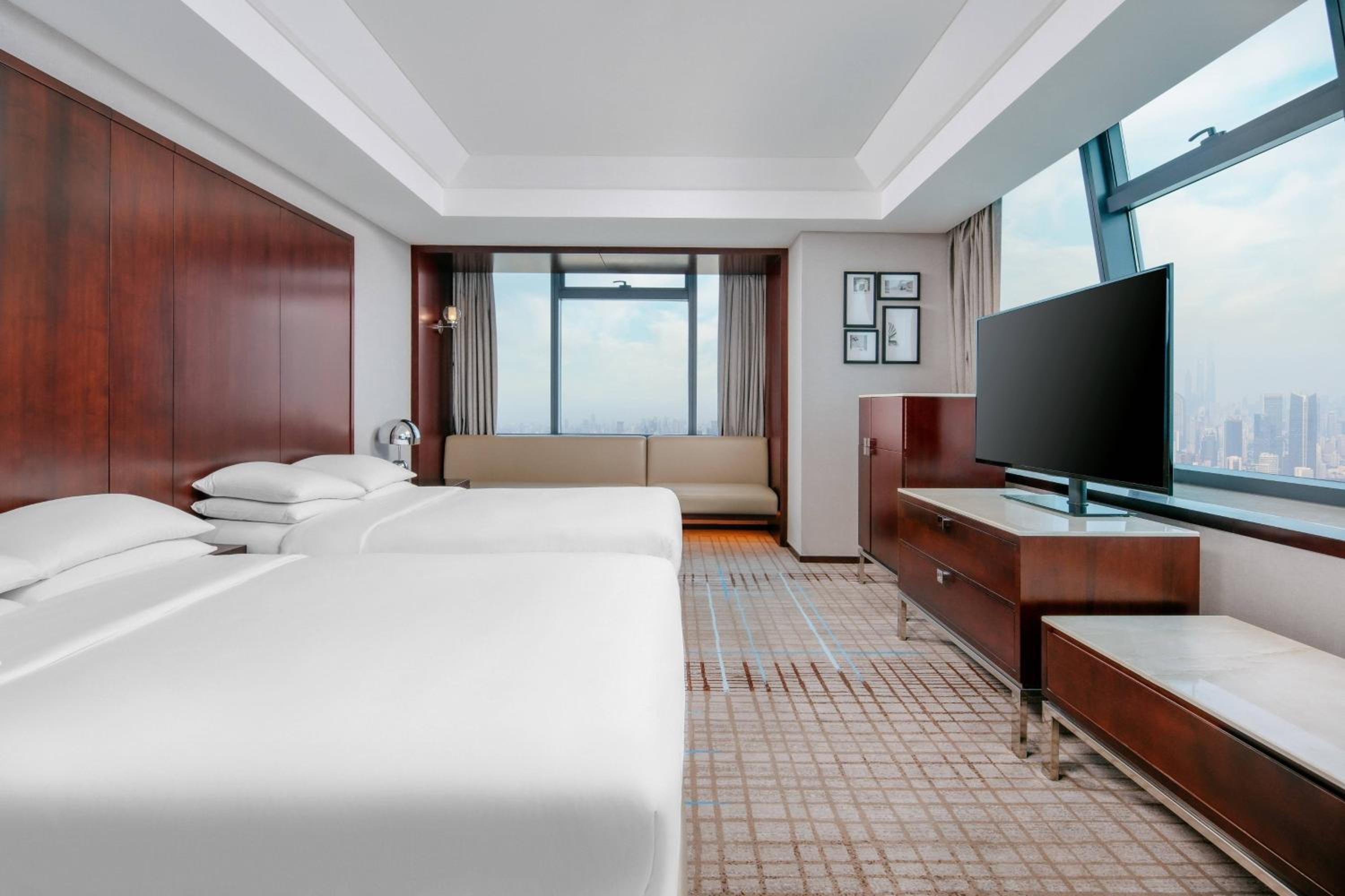 Club Premier Room, Club lounge access, 2 double